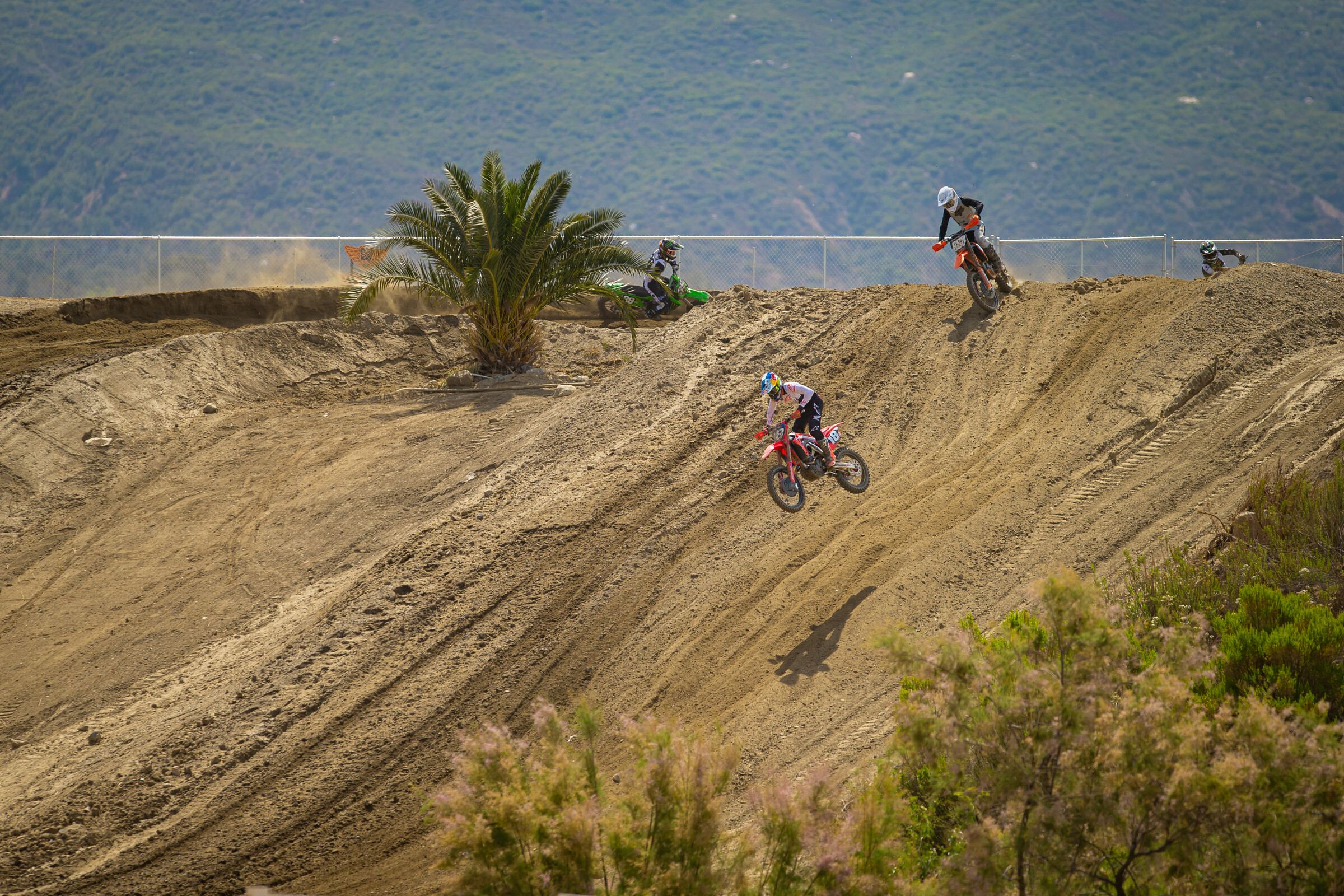 FOX_RACEWAY_PRESS_CE8U6497