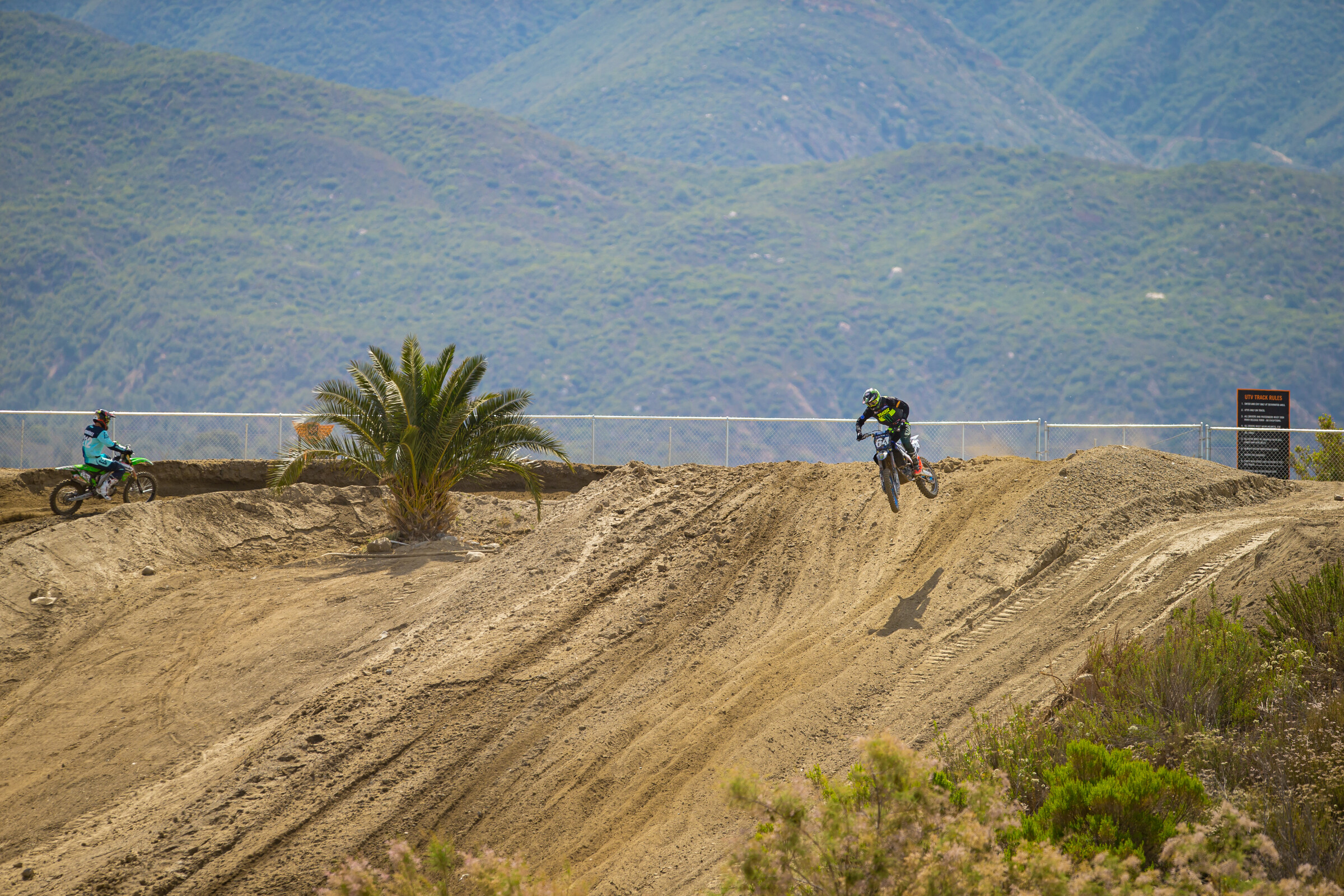 FOX_RACEWAY_PRESS_CE8U6425