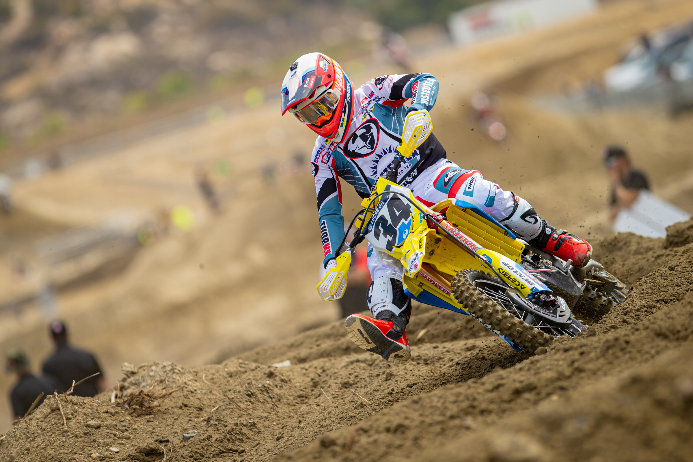 FOX_RACEWAY_PRESS_CE8U6998