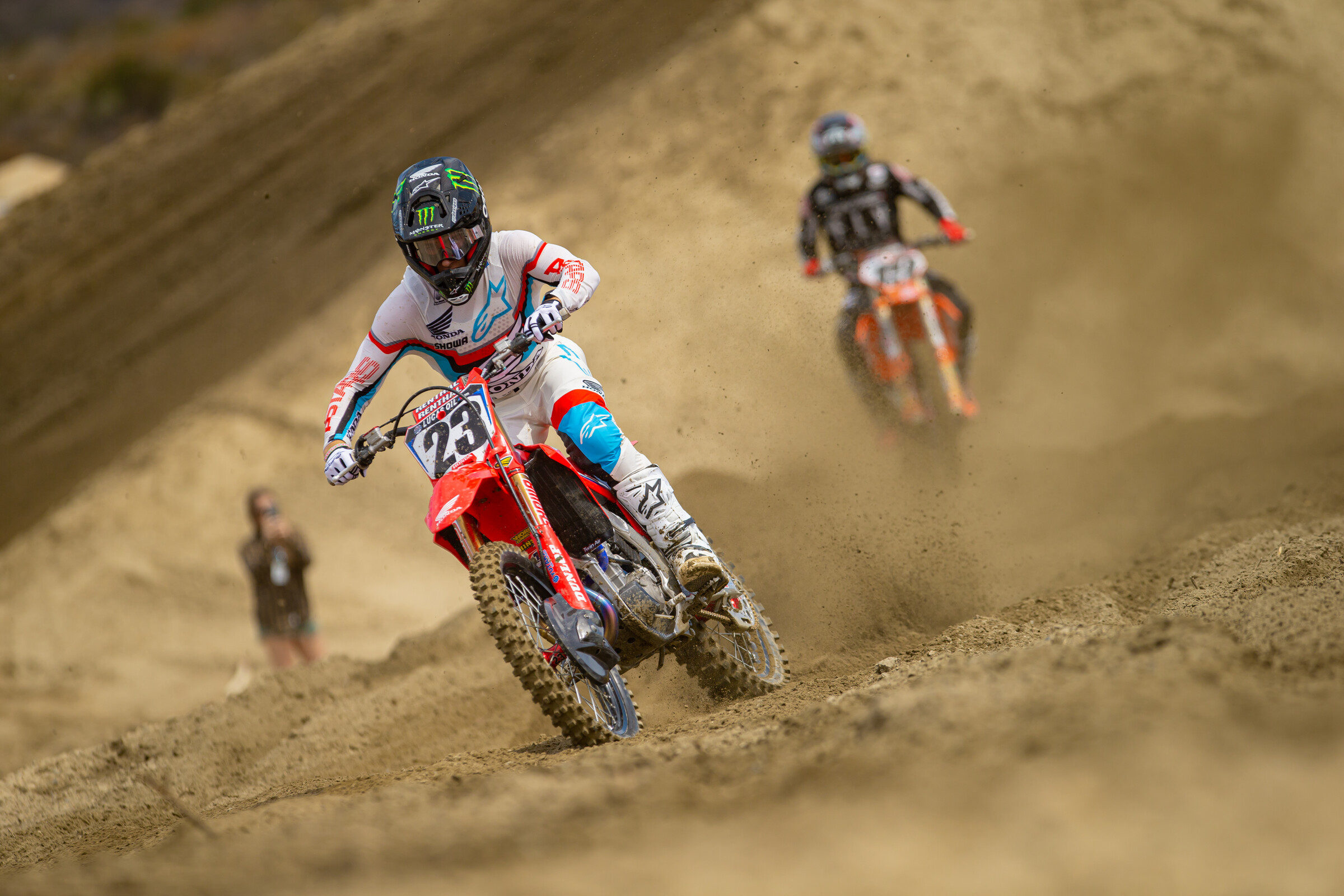 FOX_RACEWAY_PRESS_CE8U7191