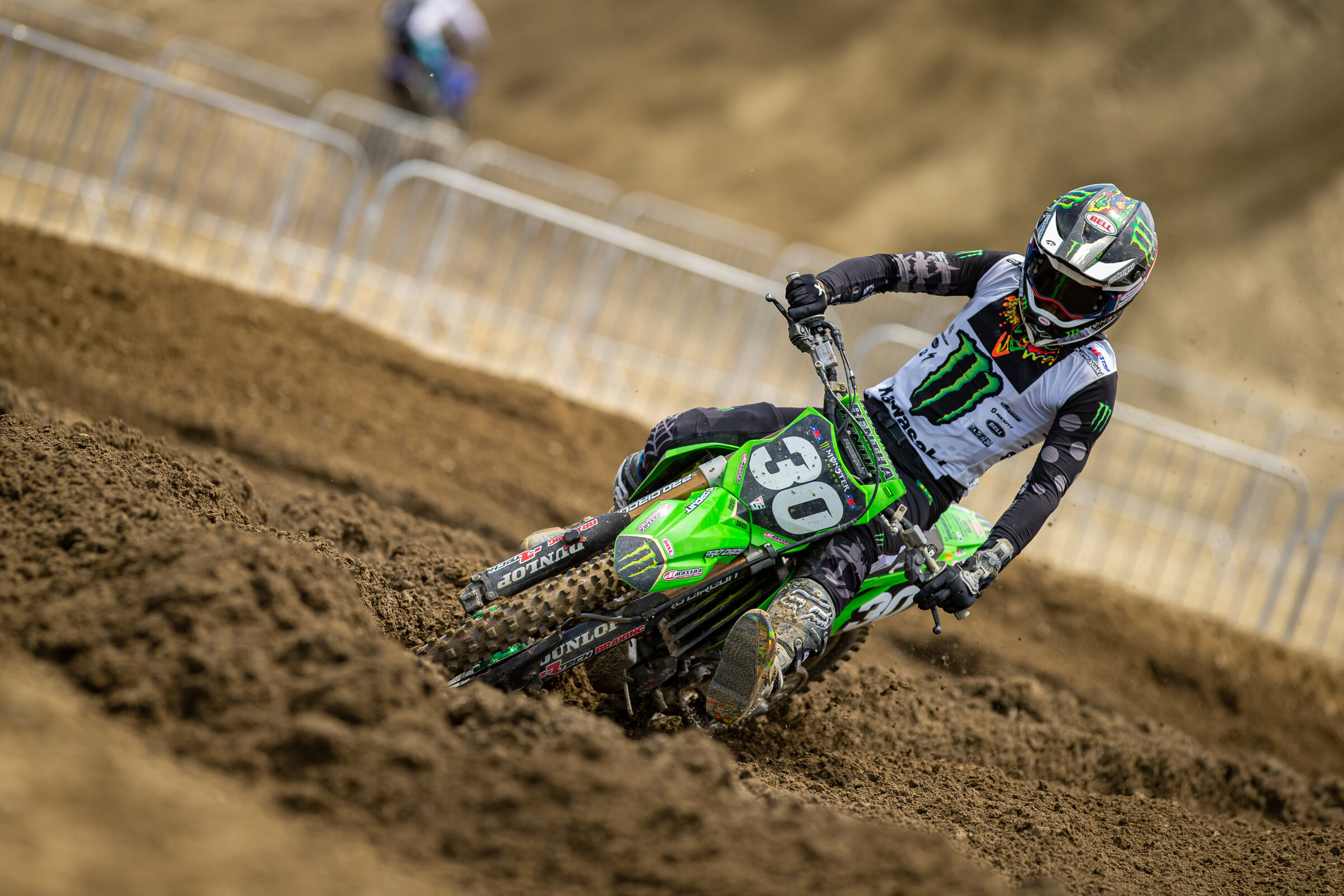 FOX_RACEWAY_PRESS_CE8U8331