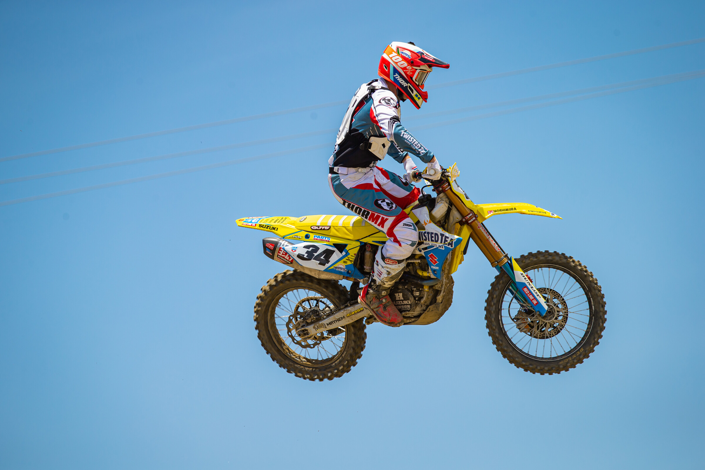 FOX_RACEWAY_PRESS_CE8U9272