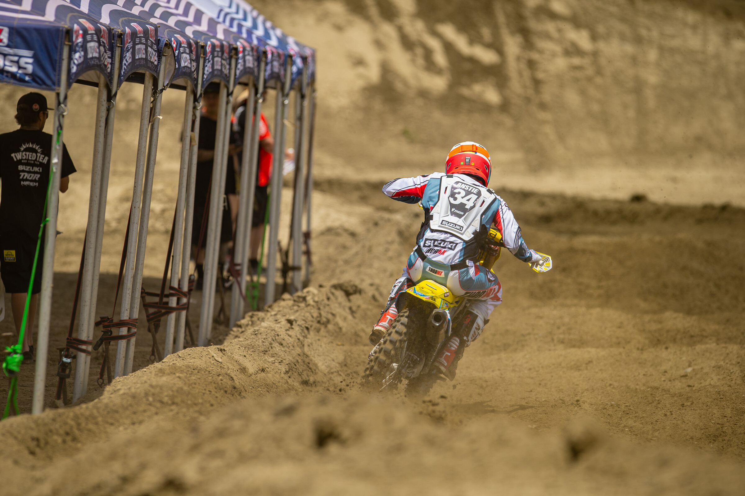 FOX_RACEWAY_PRESS_CE8U8989