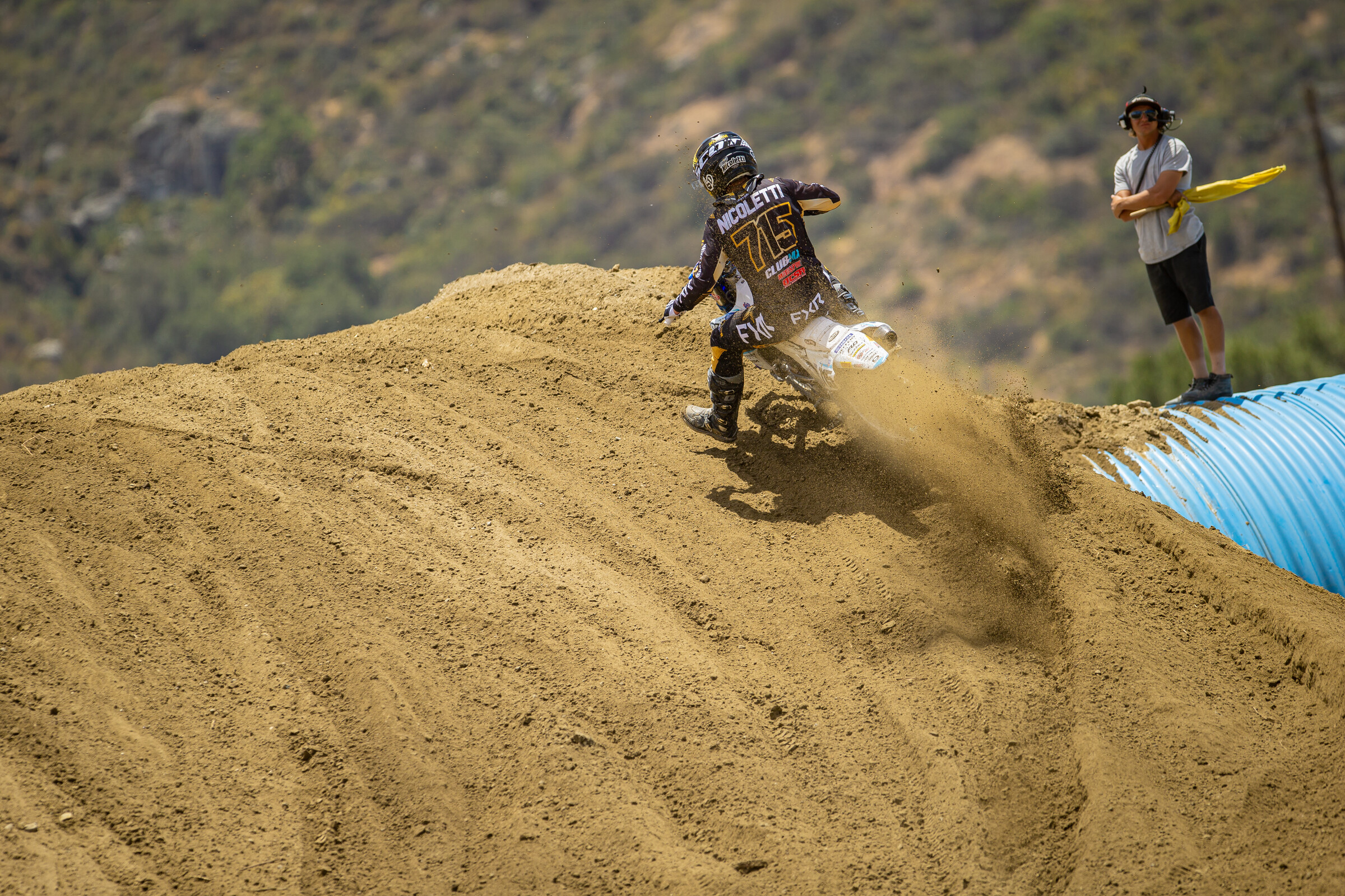 FOX_RACEWAY_PRESS_CE8U9141