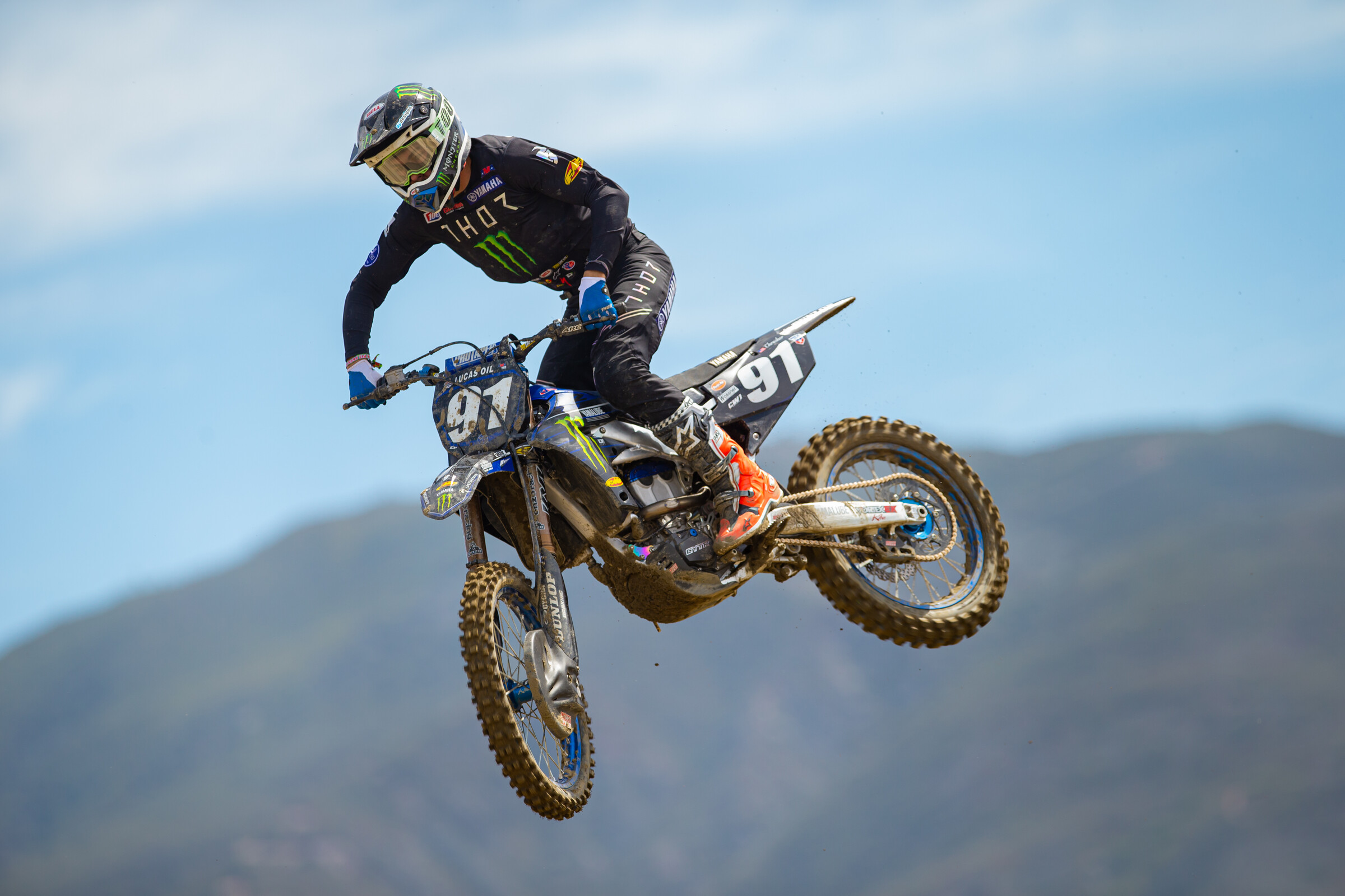 FOX_RACEWAY_PRESS_CE8U6101