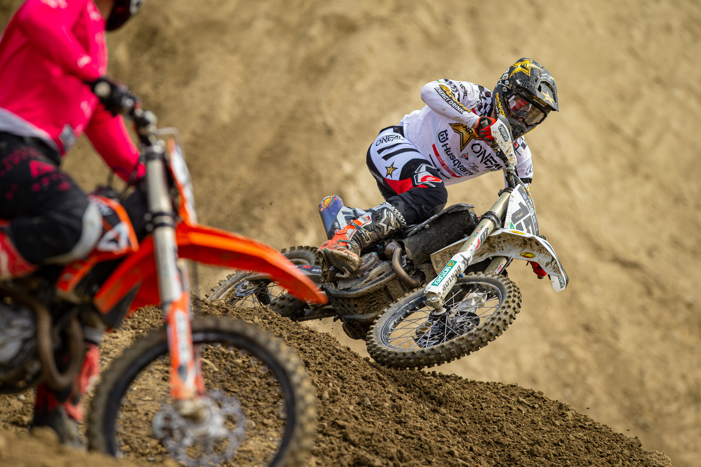 FOX_RACEWAY_PRESS_CE8U8110