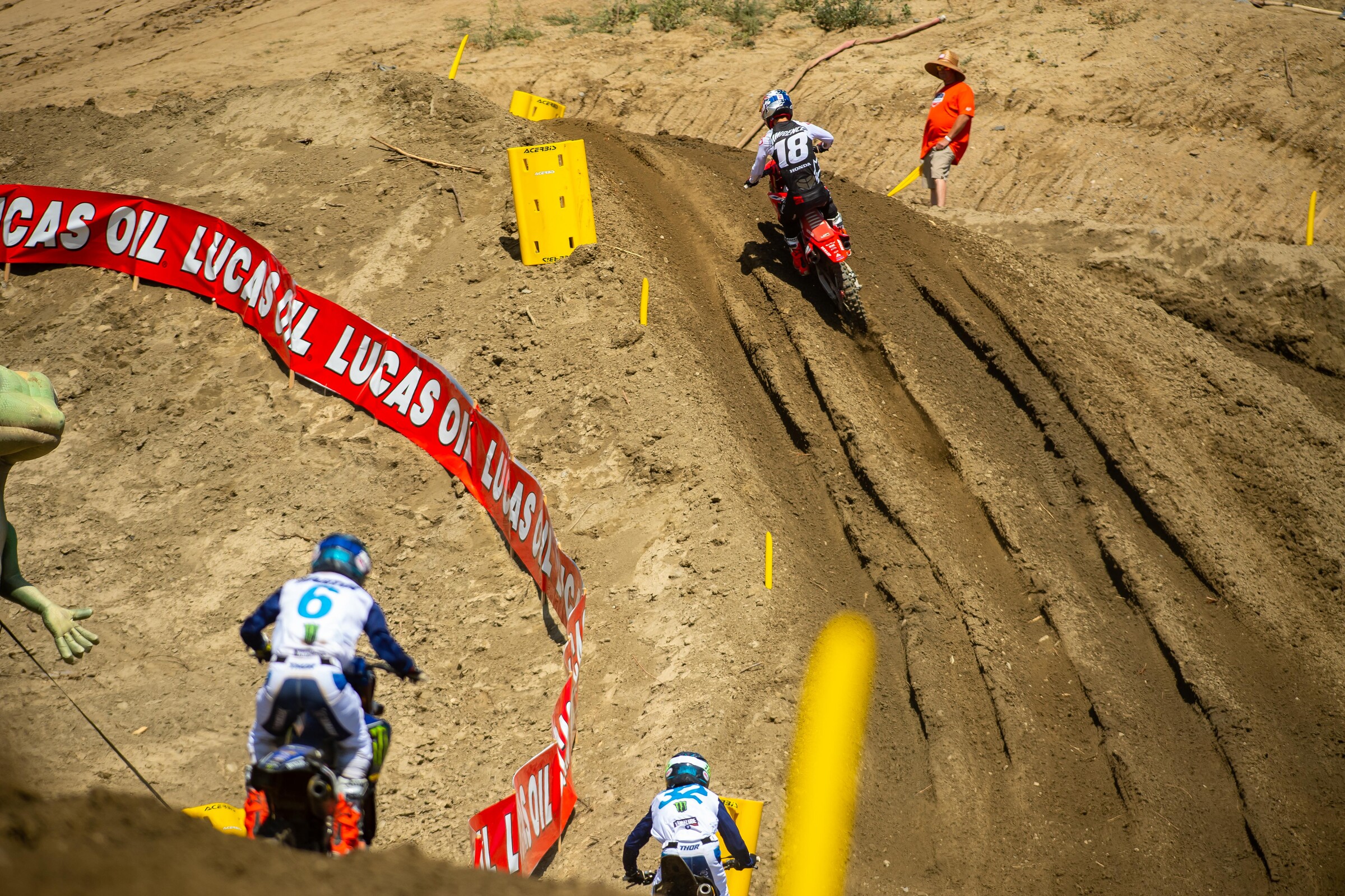 Jett Lawrence leading Yamaha teammates Justin Cooper and Jeremy Martin in the second moto.