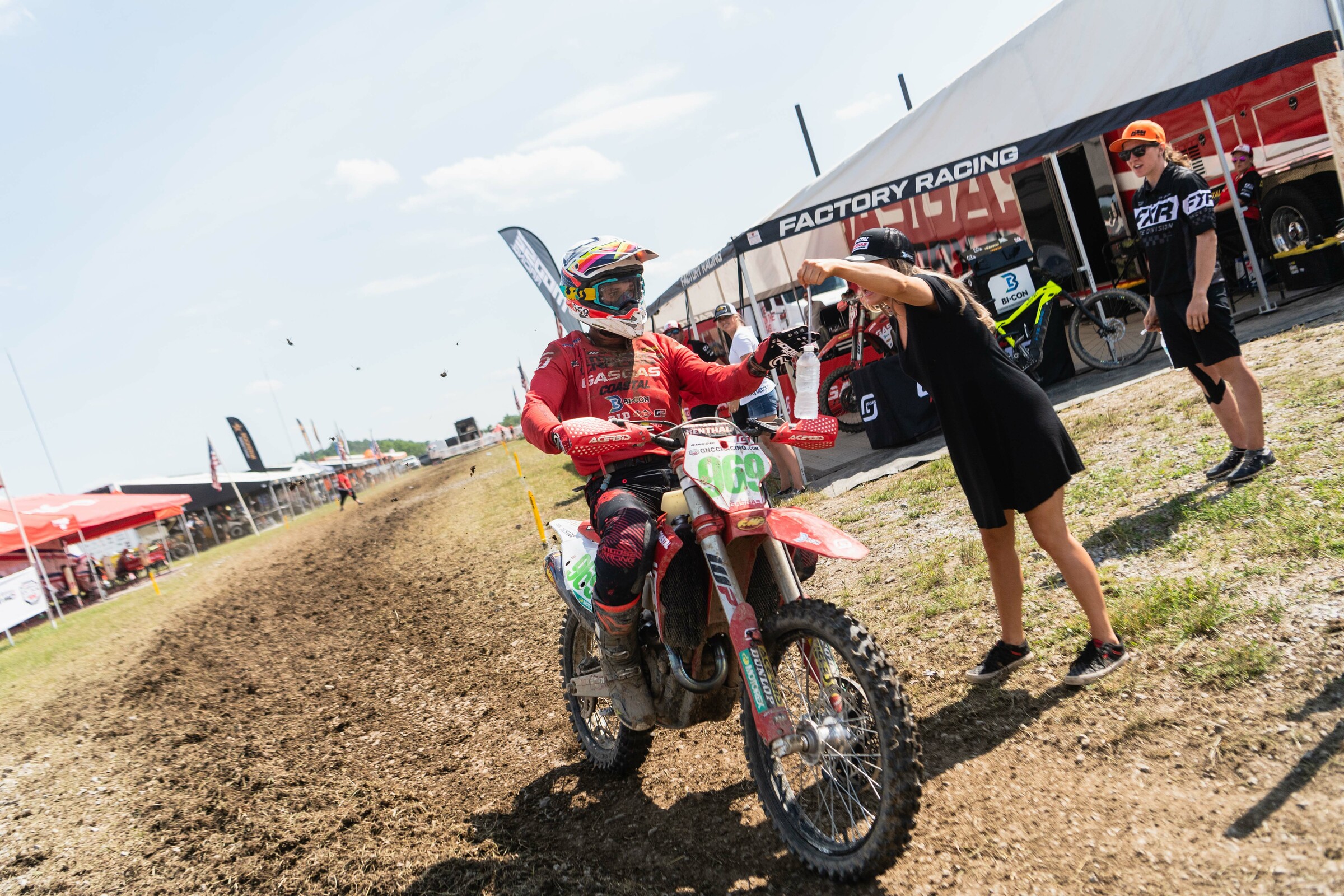 Johnny Girroir continues to lead the XC2 Class points through round eight.