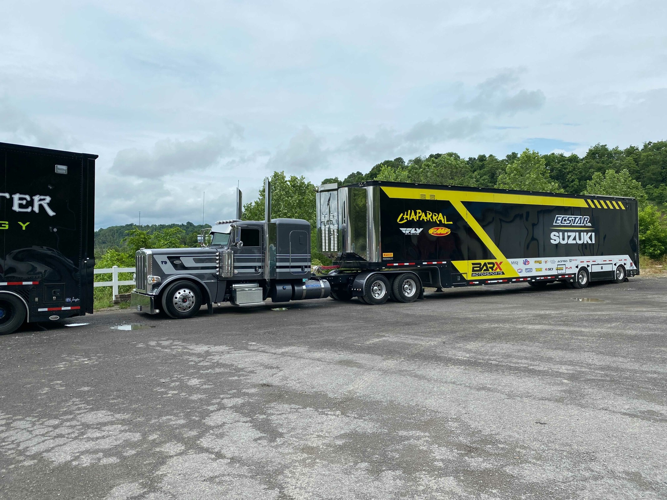 The Bar X/Chaparral/Ecstar Suzuki rig.