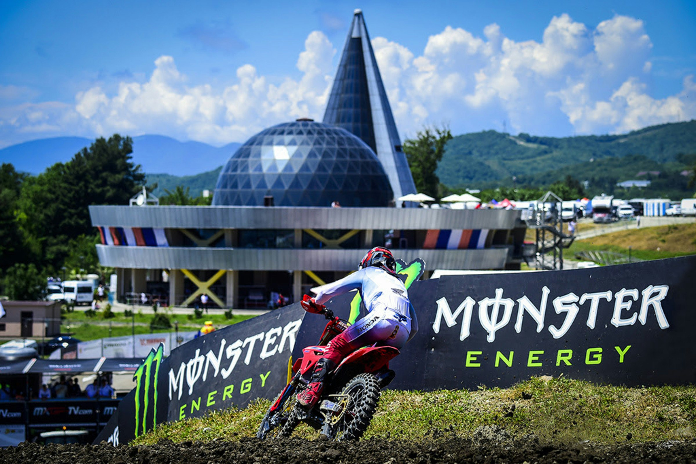 Defending Champions Tim Gajser And Tom Vialle Rule In Orlyonok