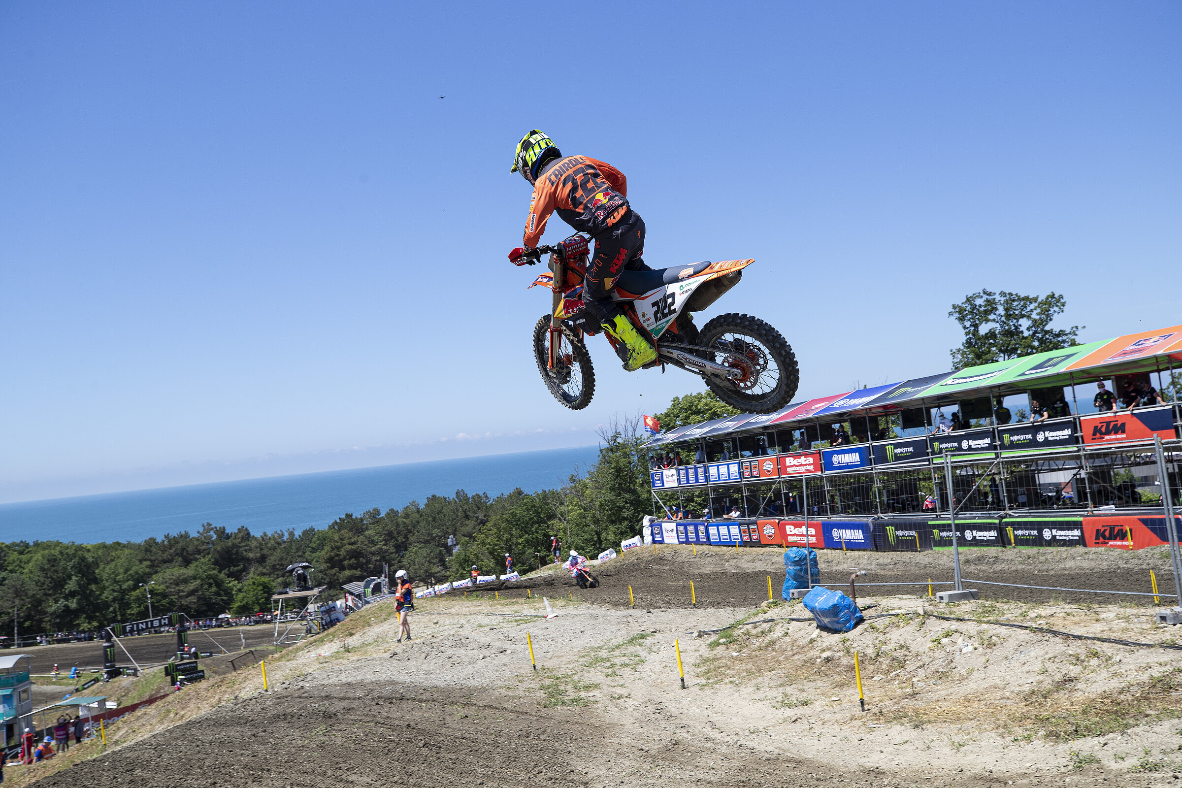 Antonio Cairlo's day ended early when a crash in the second moto resulted in a busted handelbar and clutch. He officially recorded 3-25 for tenth overall.