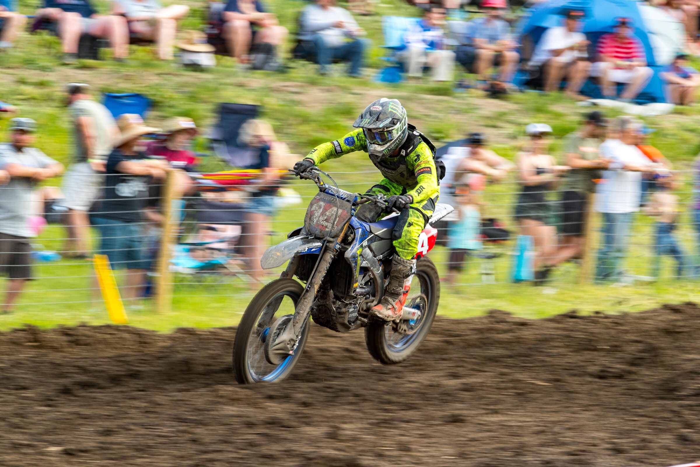 Dylan Ferrandis looks to keep charging at the front.