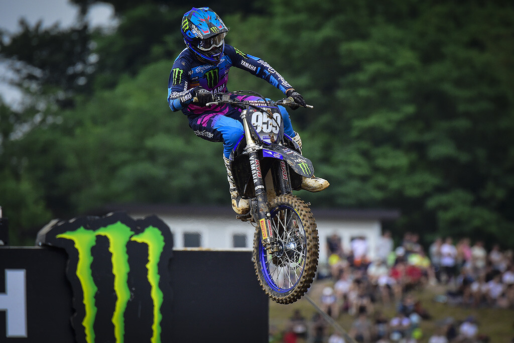 Maxime Renault sits just two points off of the MX2 points lead.