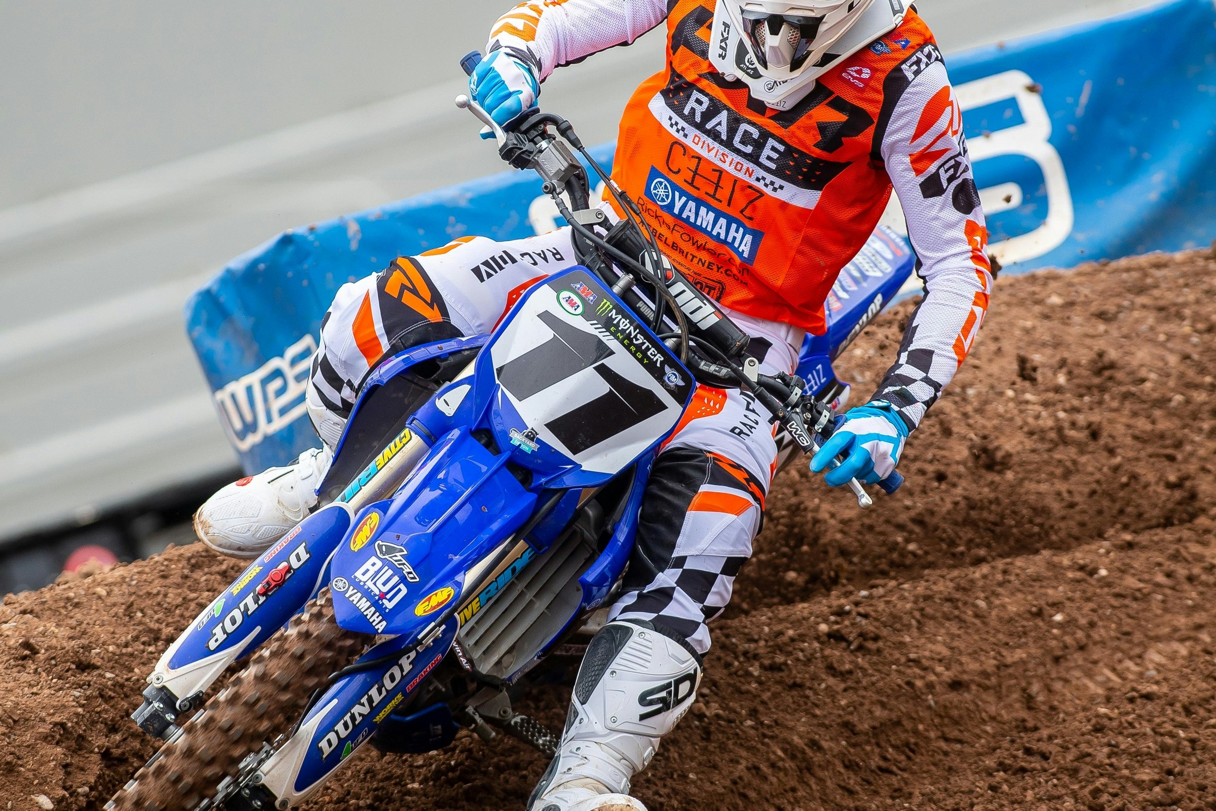 Help Fund Chiz Chizzing at Southwick