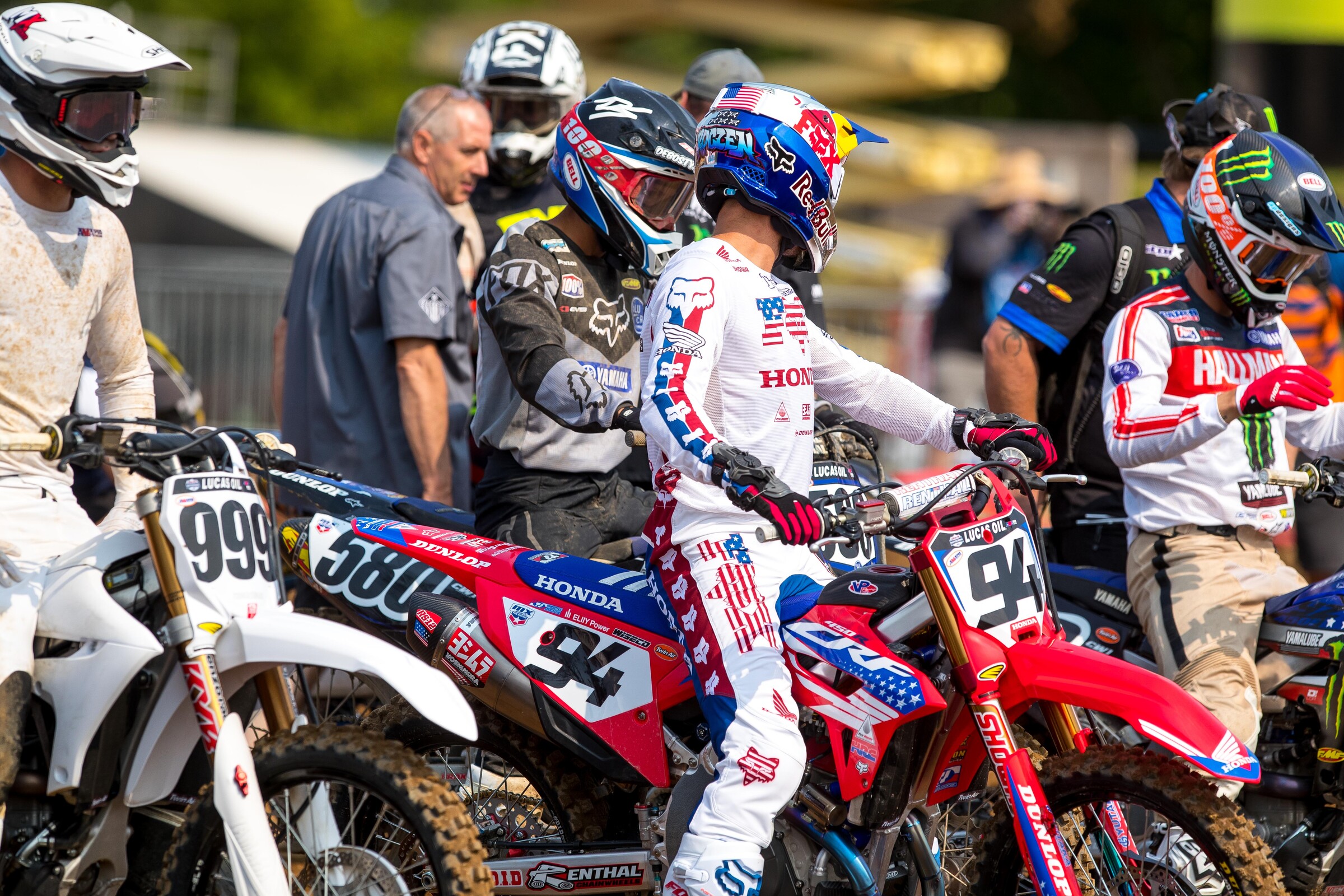 Tomasunas lining up next to Ken Roczen for qualifying at RedBud.
