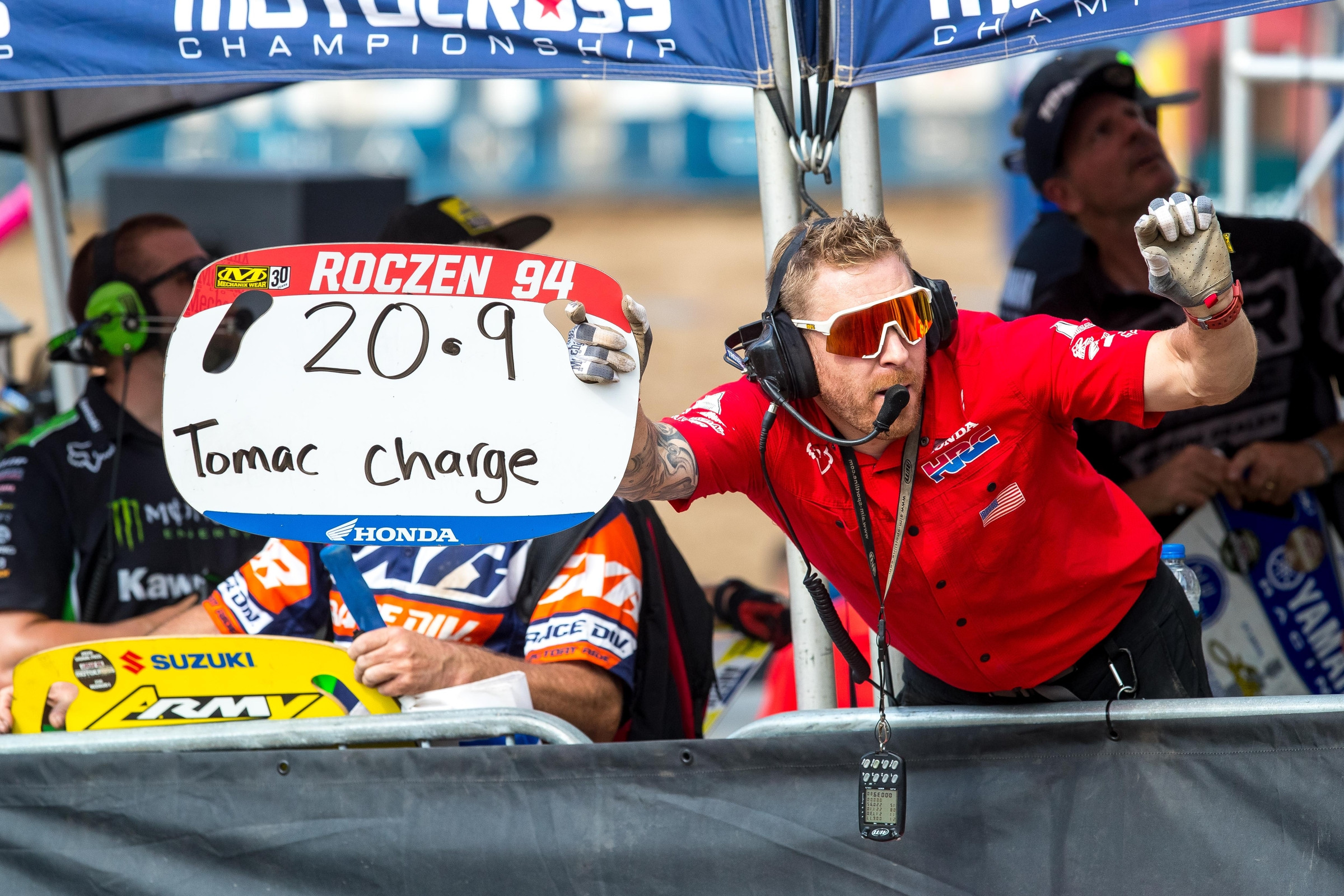 450 Words: Eli and Kenny