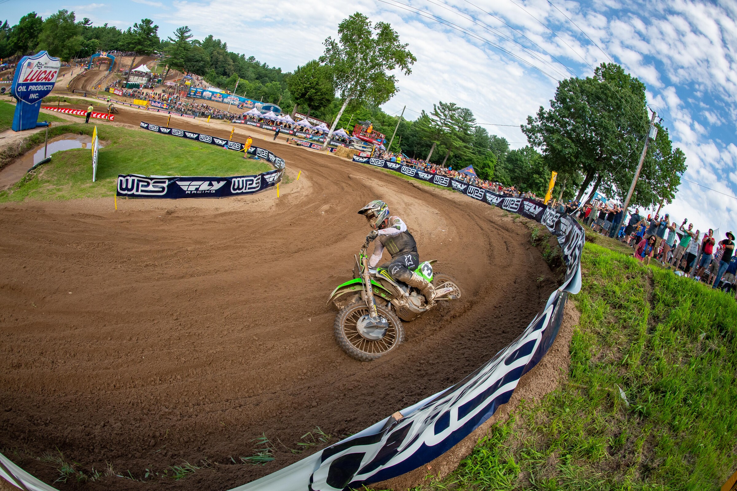 Tomac was on, and then he was gone.