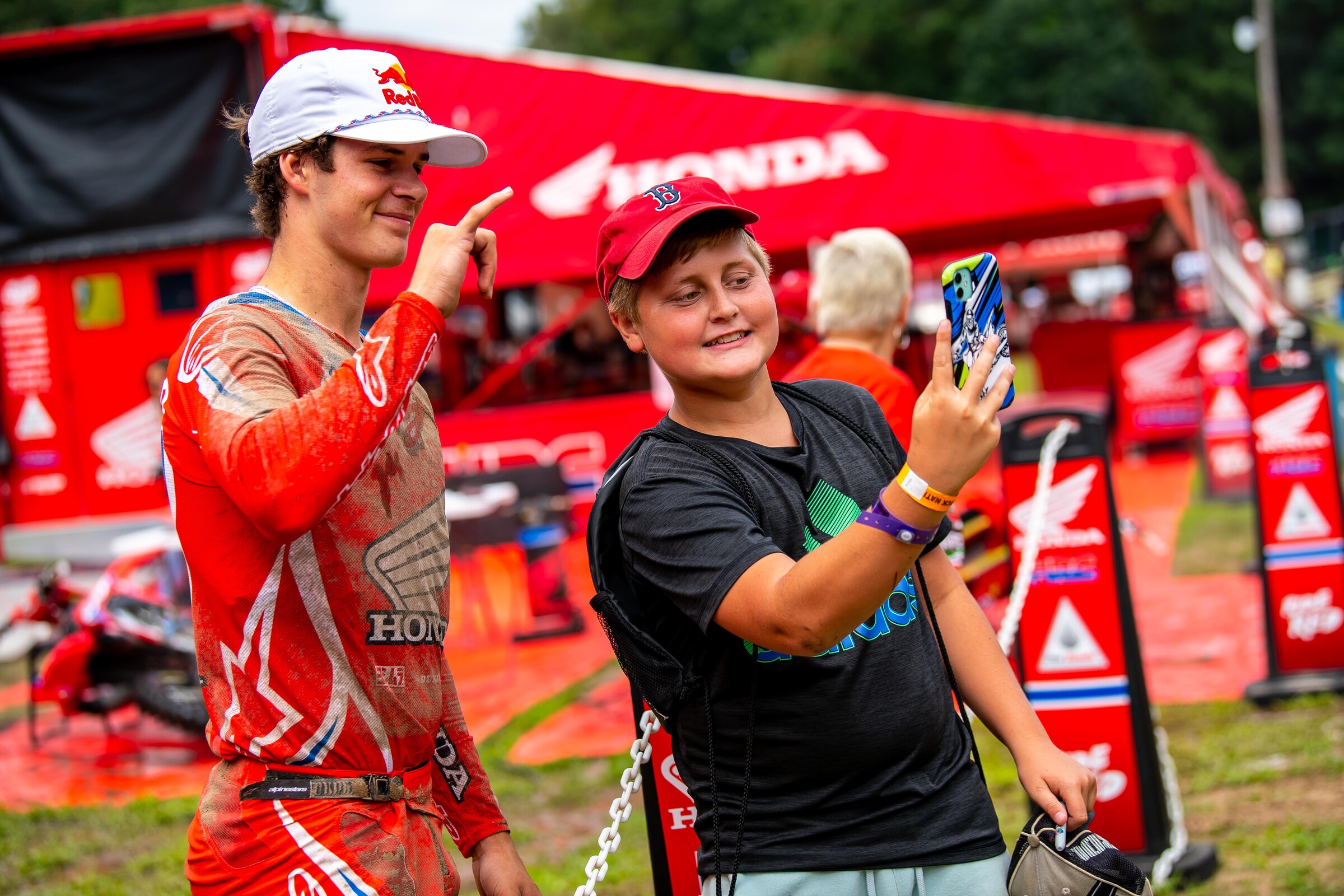 Selfie time for Jett Lawrence fan.