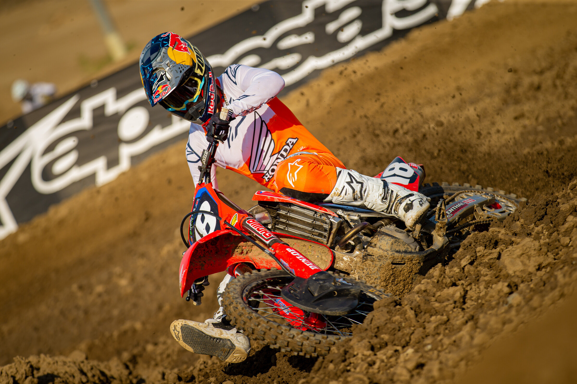 22_ALPINESTAR_INTROCE8U7261