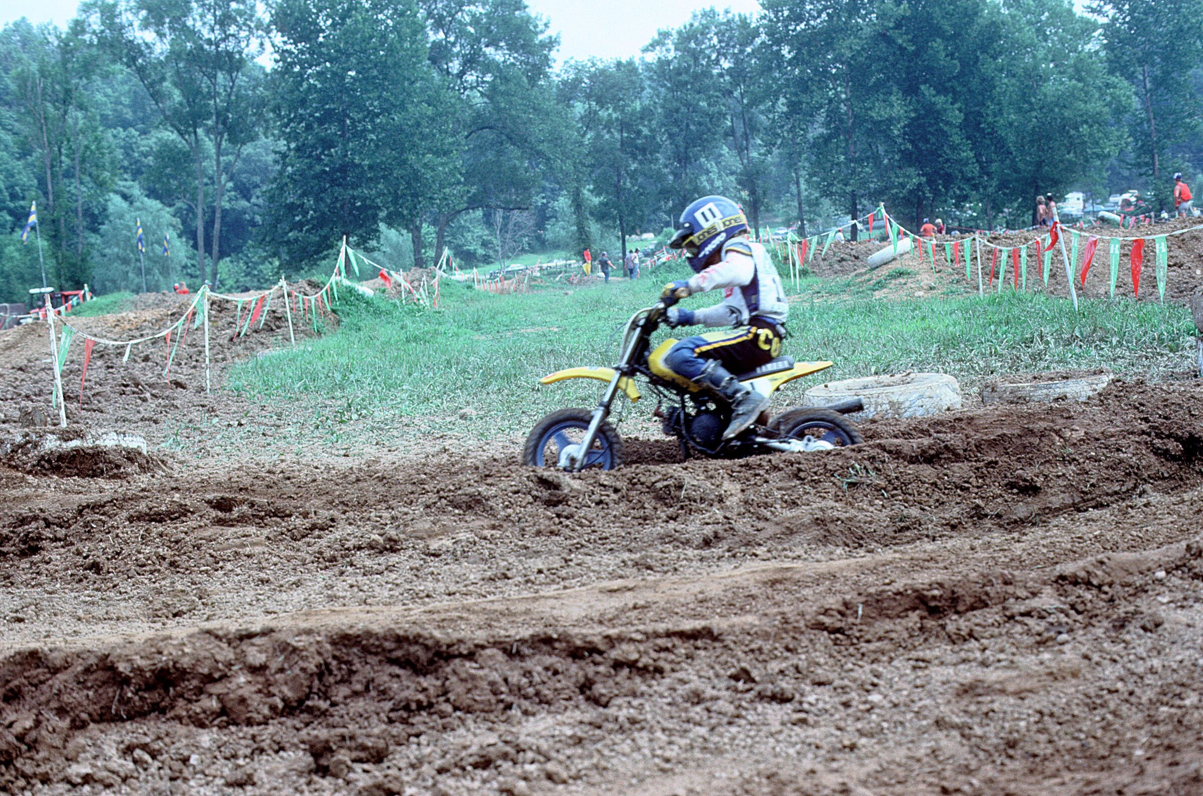 Loretta_Lynns_1982_Sheet_2_Scans_Untitled_4