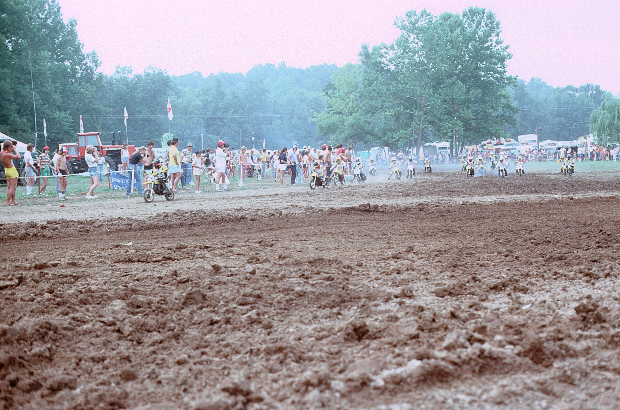 Loretta_Lynns_1982_Sheet_2_Scans_Untitled_14