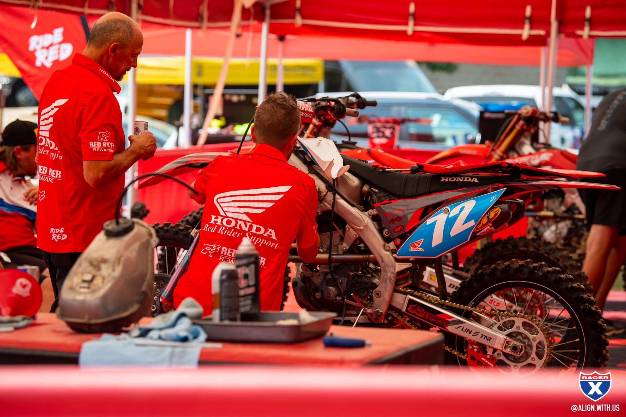 ALIGN_MEDIA_x_RACER_X_2021_LORETTA_LYNNS_MONDAY_009