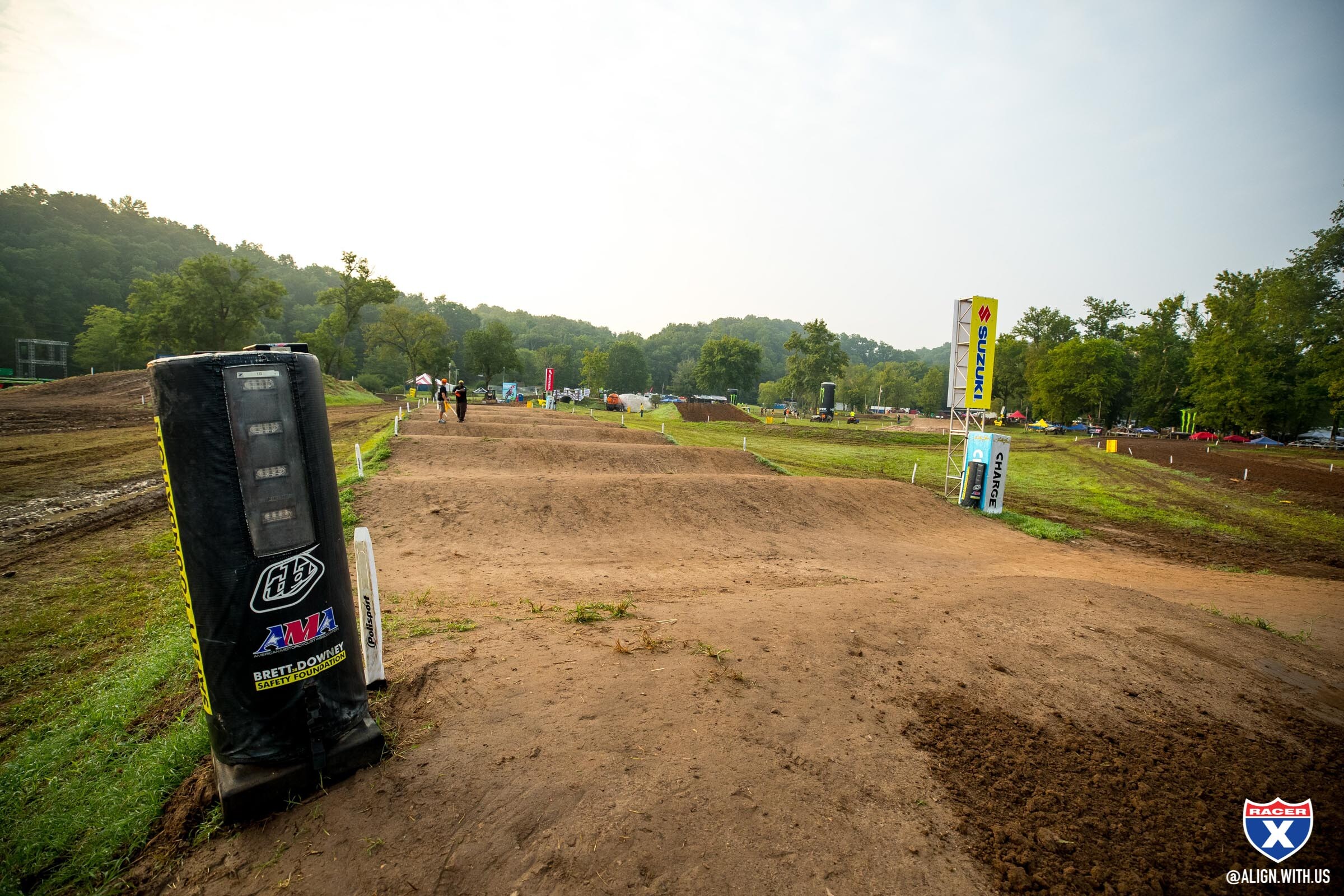 ALIGN_MEDIA_x_RACER_X_2021_LORETTA_LYNNS_MONDAY_020