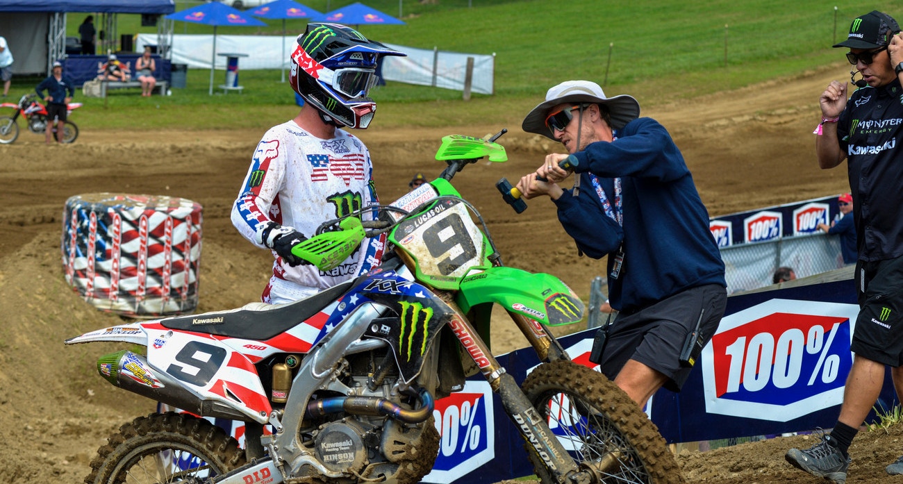 Inside Motocross - October 2021 - Racer X Magazine