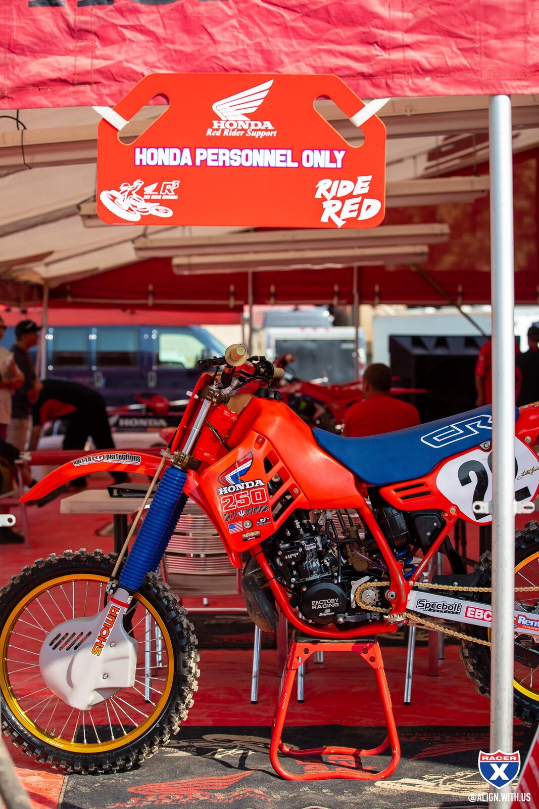 ALIGN_MEDIA_x_RACER_X_2021_LORETTA_LYNNS_SATURDAY_002