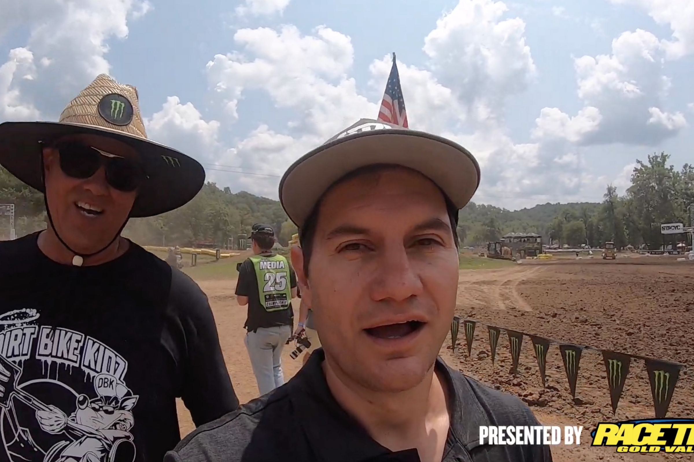 Weege Show: Loretta's Wrap And Best Story Ever