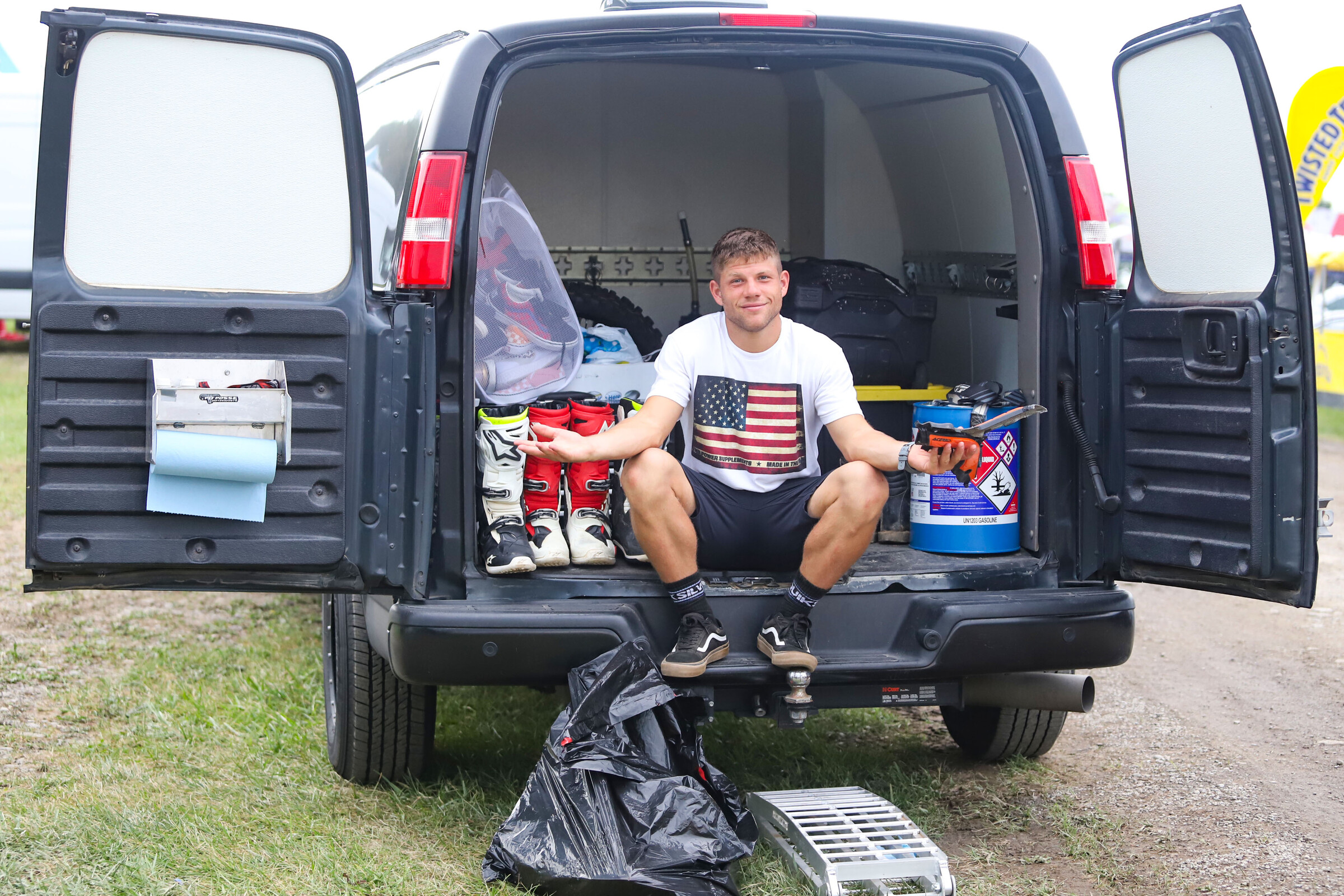 Shaw showing off that #vanlife.