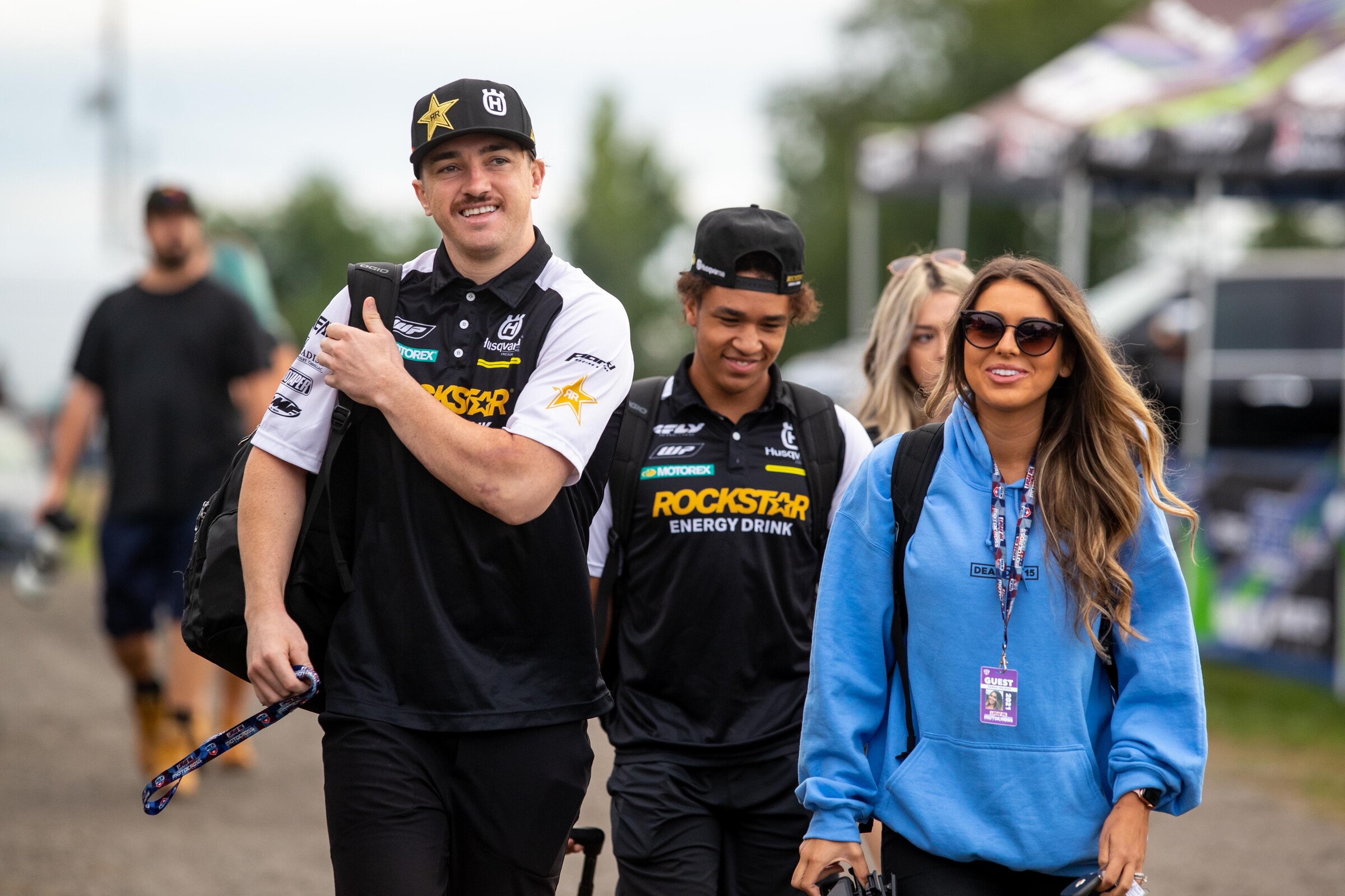 Dean Wilson, Jalek Swoll, and crew.