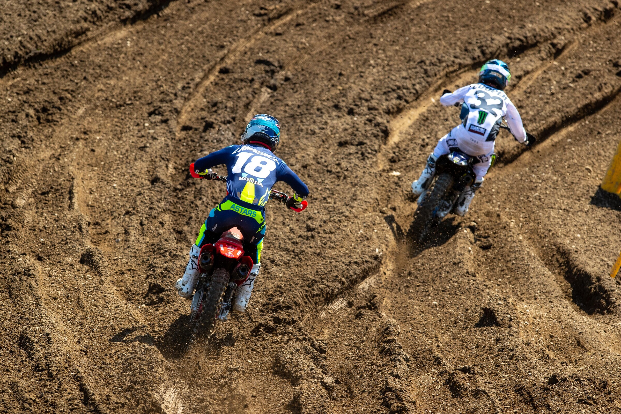Jett Lawrence chases Justin Cooper at Unadilla.