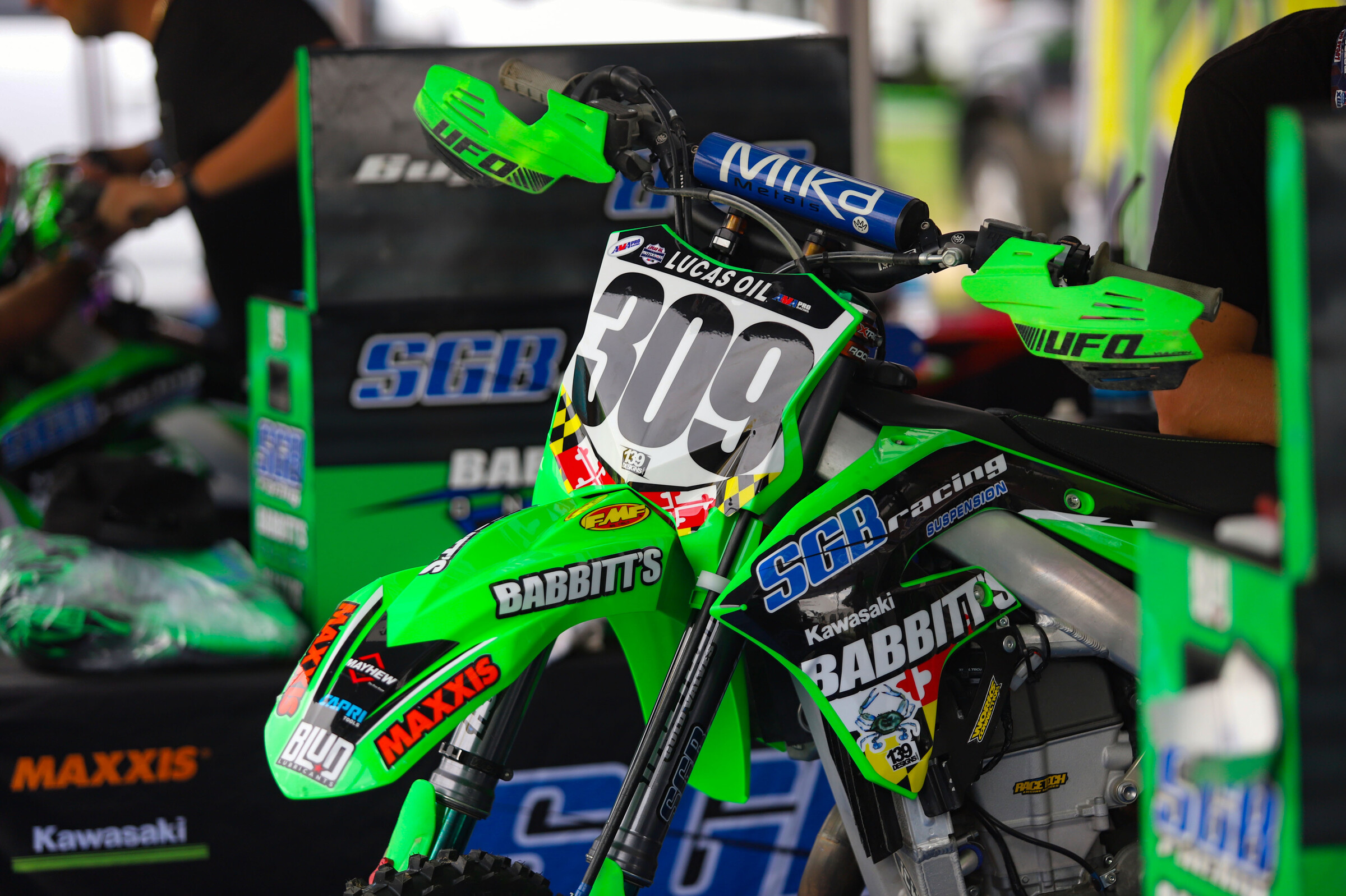 Jeremy Smith's Kawasaki KX450 with fresh hand guards.