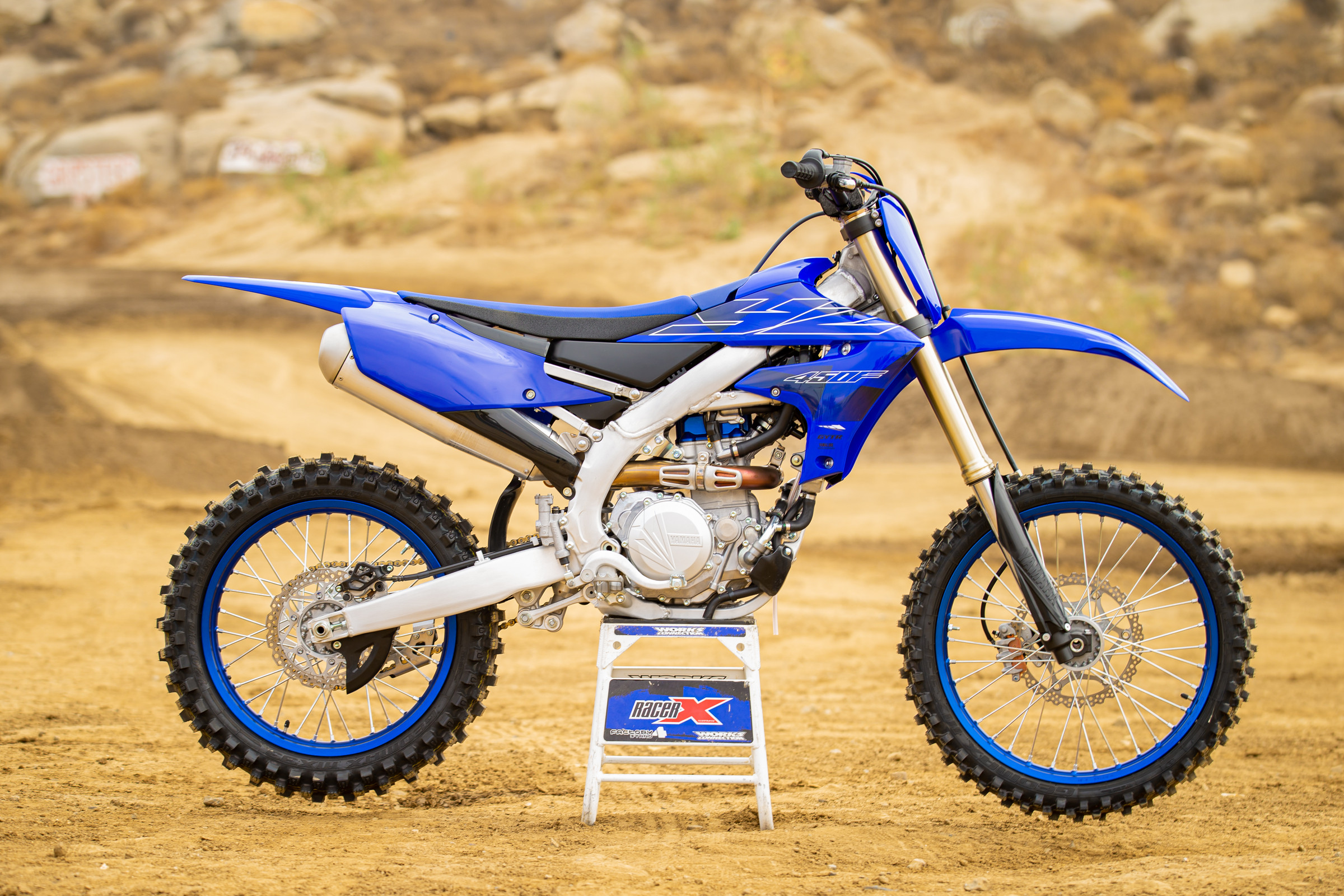 Racer X Films: 2022 Yamaha YZ450F Bike Intro