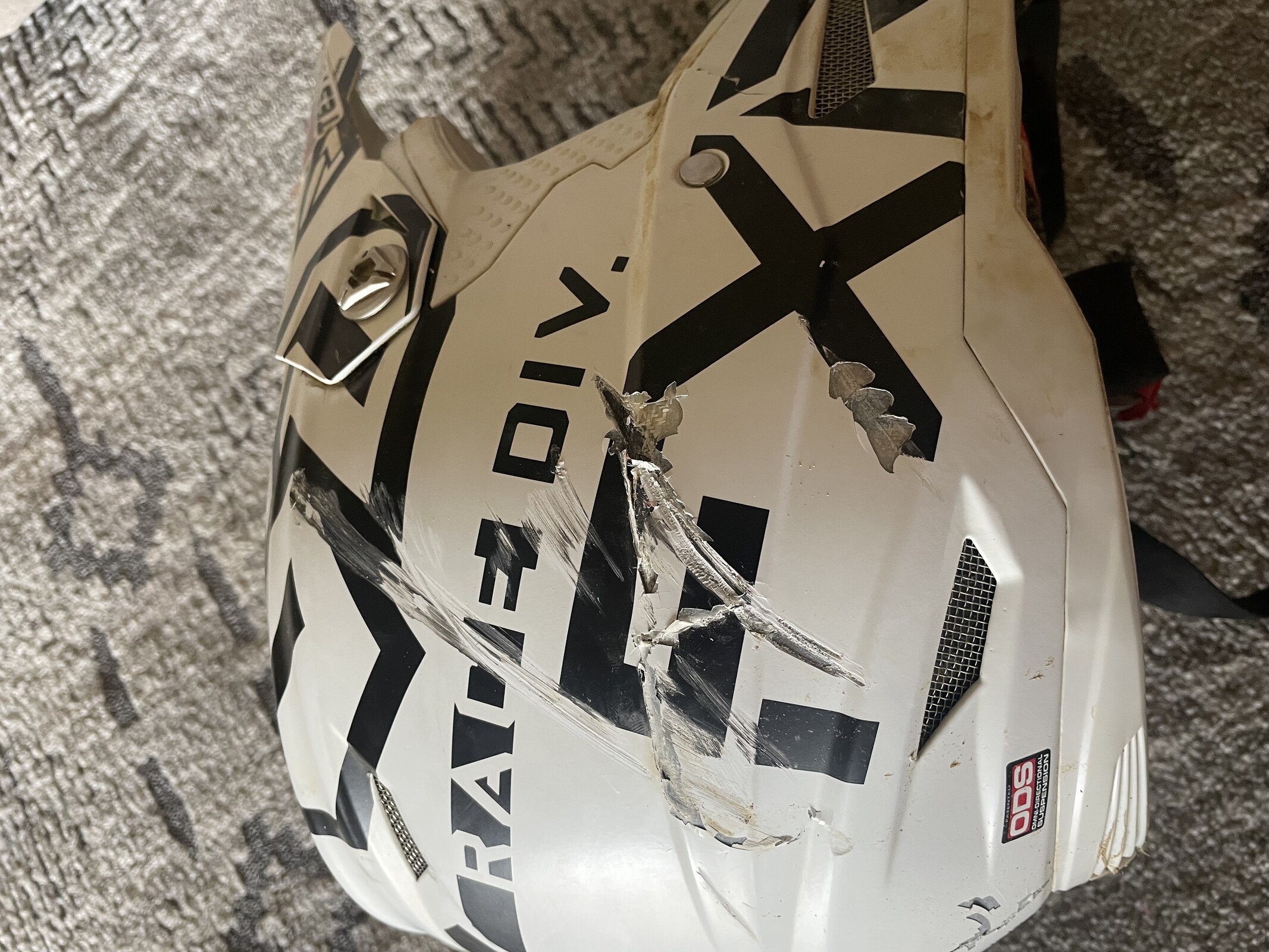 Aden Keefer's 6D Helmet