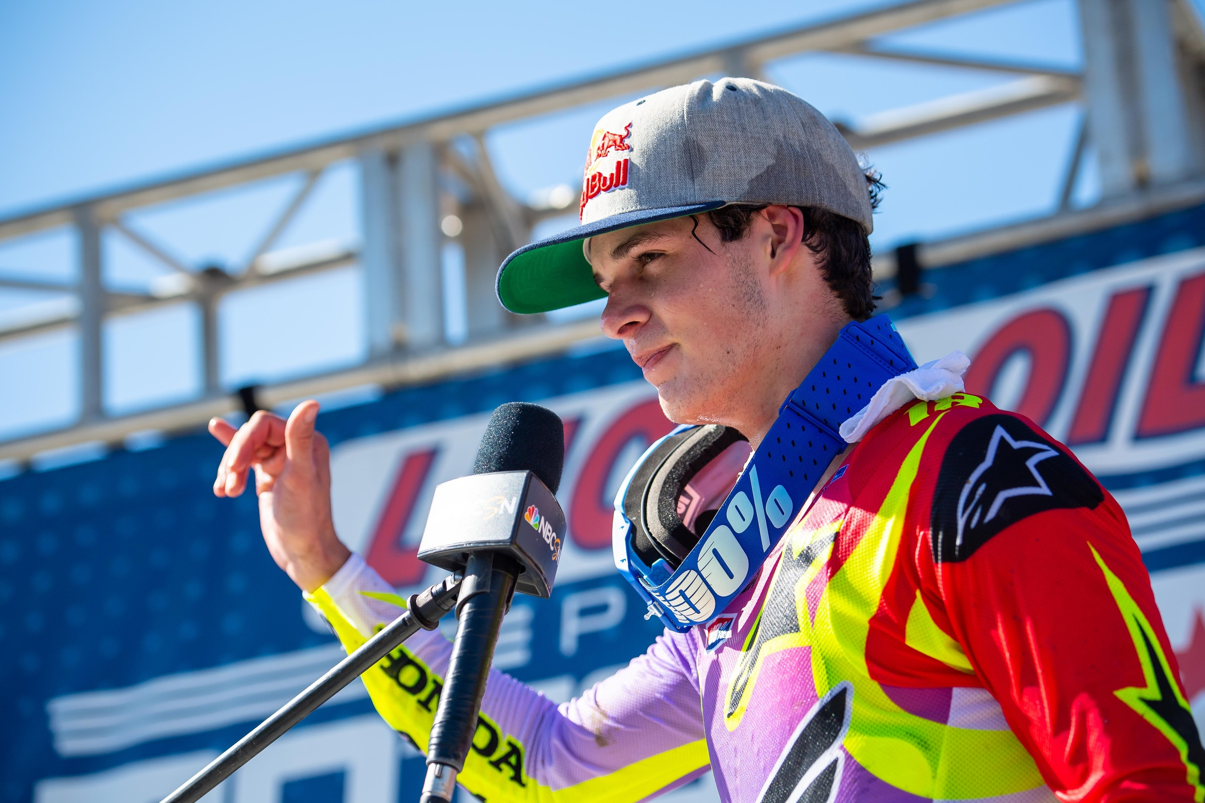 Open Mic: Jett Sweeps Again