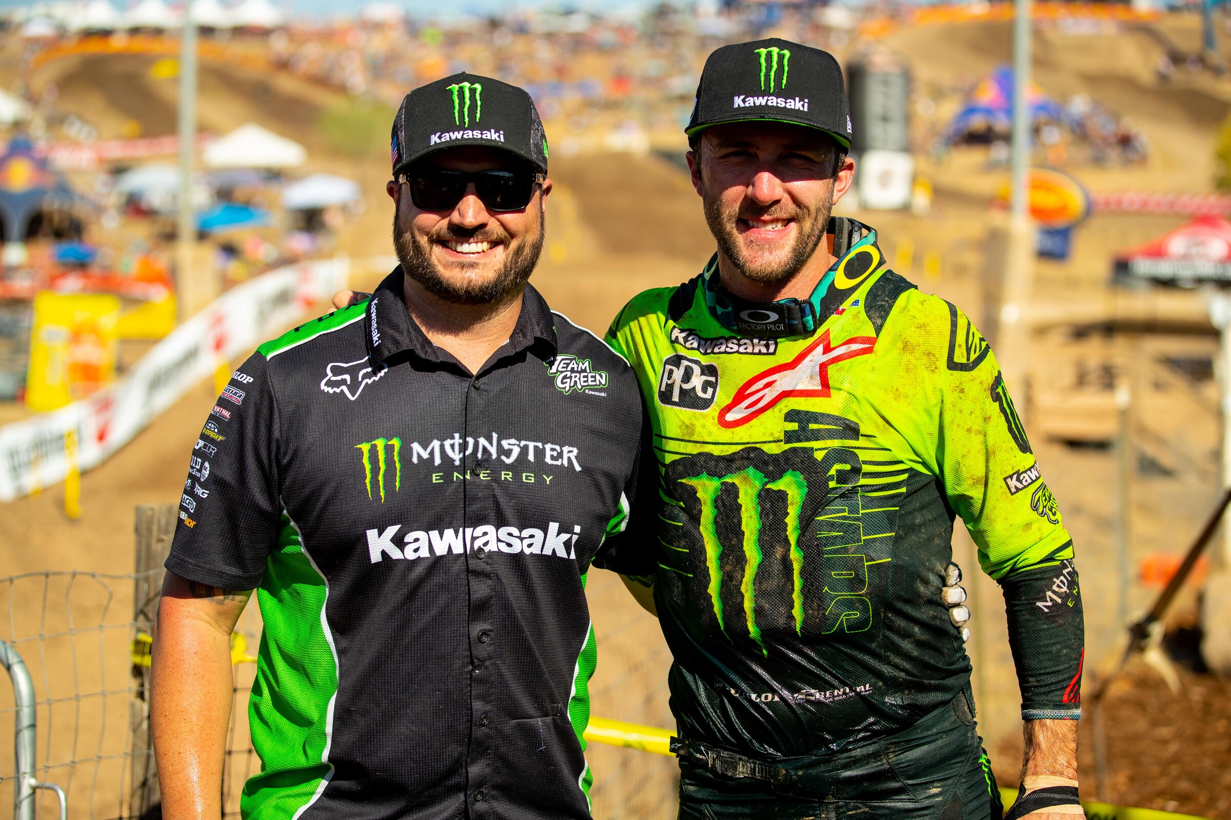 Eli Tomac with long-time mechanic Brian Kranz after their final moto as rider-mechanic combo.
