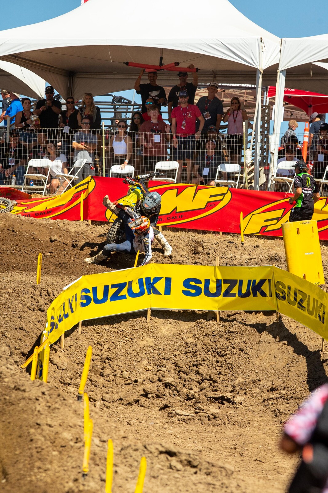 Luckily, Schwartz helped Mosiman get out.