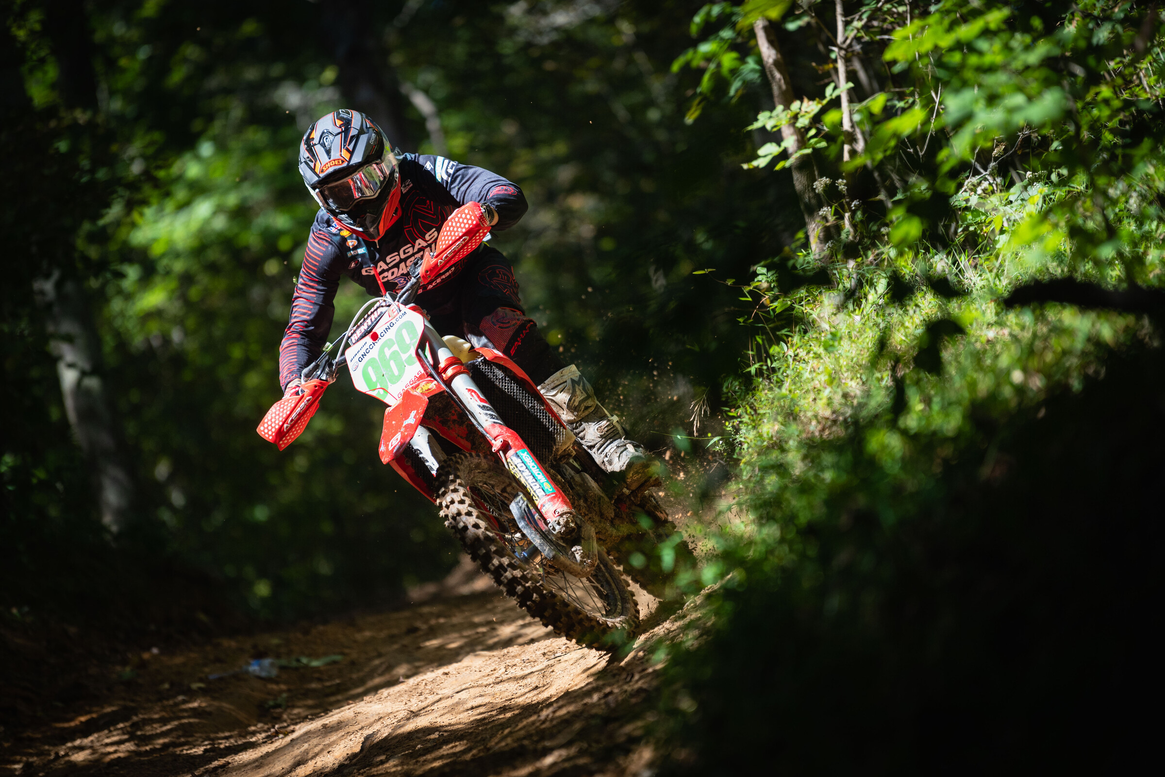 Johnny Girroir picked up his eighth XC2 win of the season at the round 11.