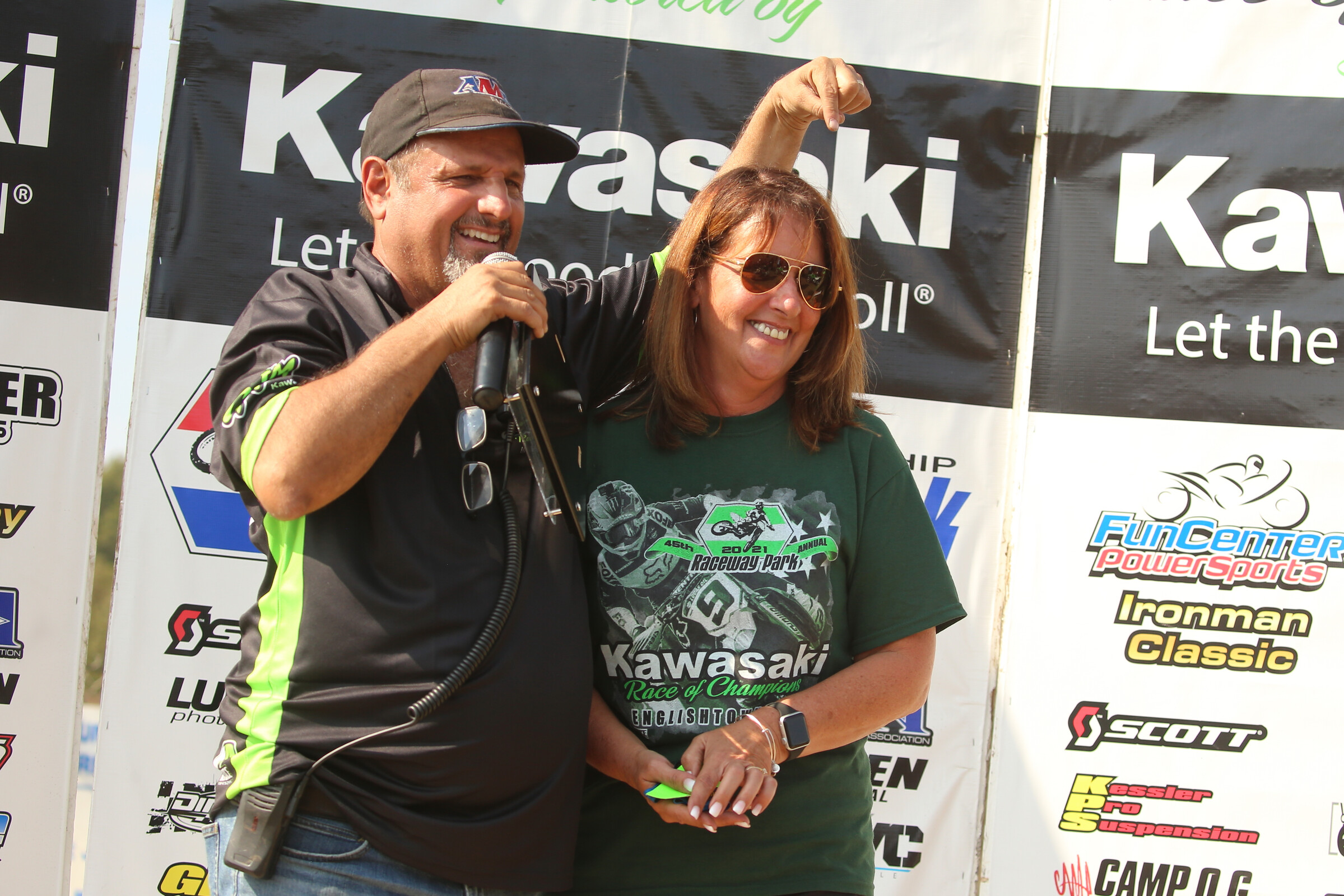 Behind every great race is a great promoter. And behind every great promoter is a family that sports them. Rich Trevelise is that promoter and his wife Laurie is there with him each day to support him along the way. Thank you.