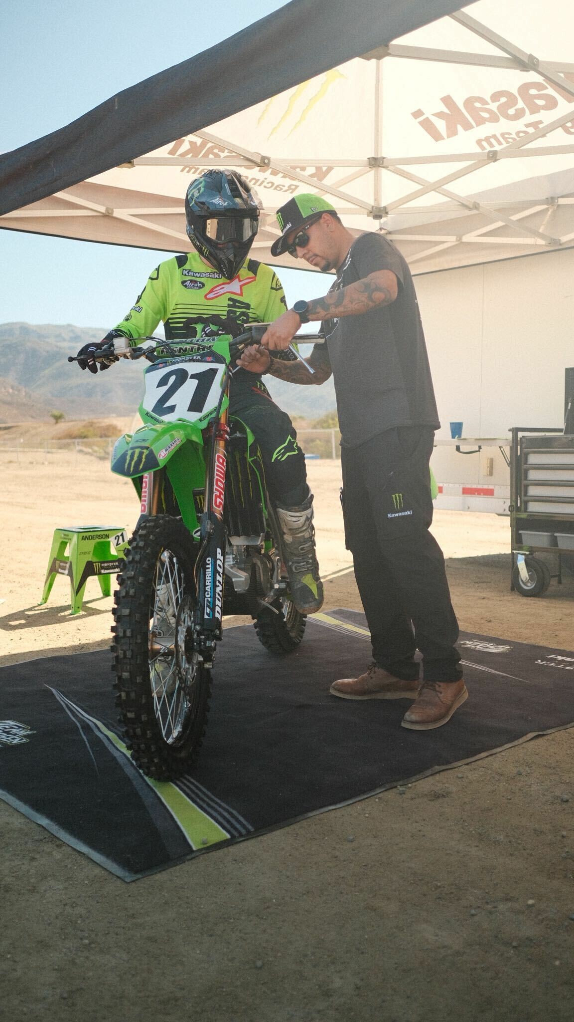 Anderson with his new mechanic Jason 