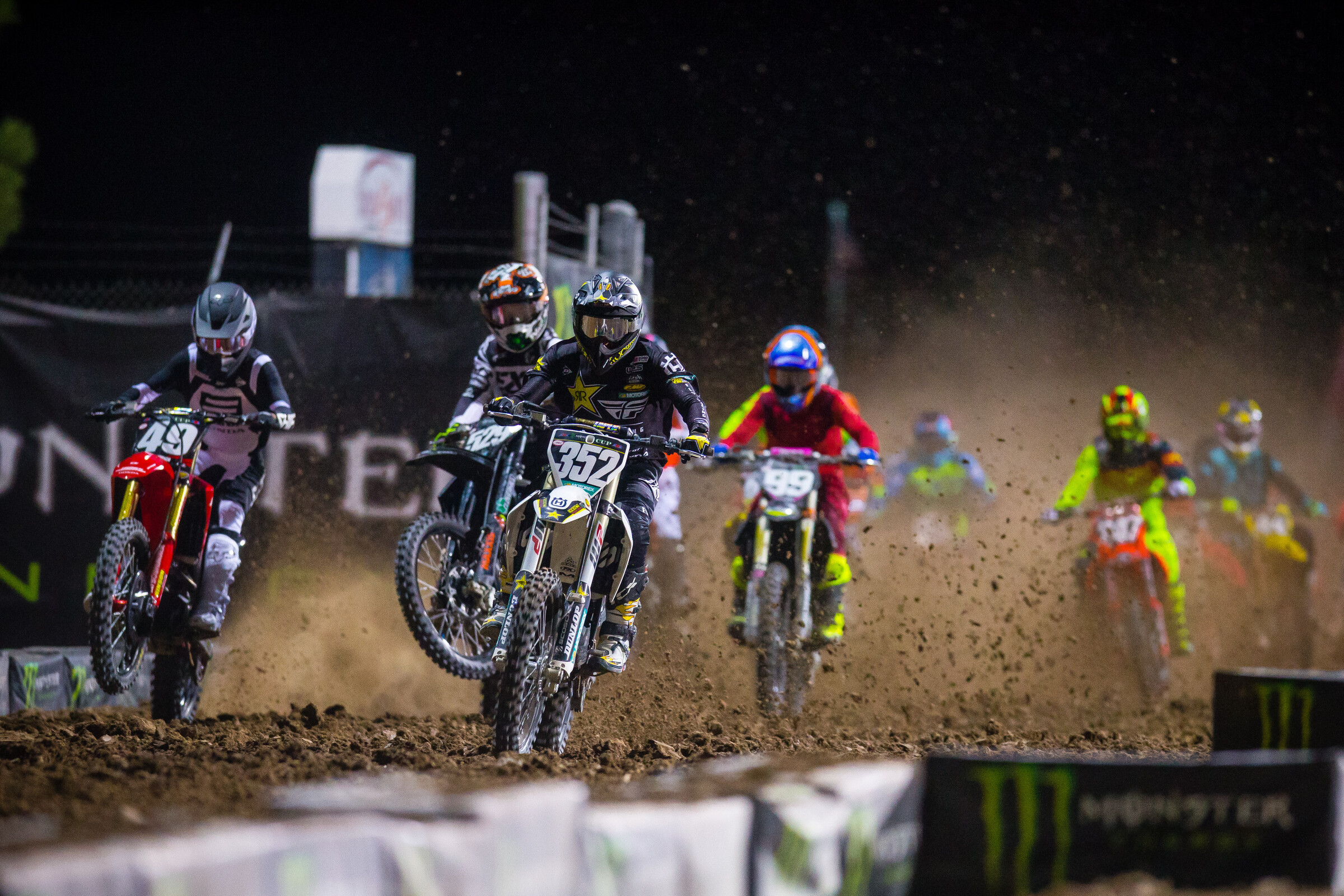 Jalek Swoll leading the 250 Futures class at the 2019 Monster Energy Cup.