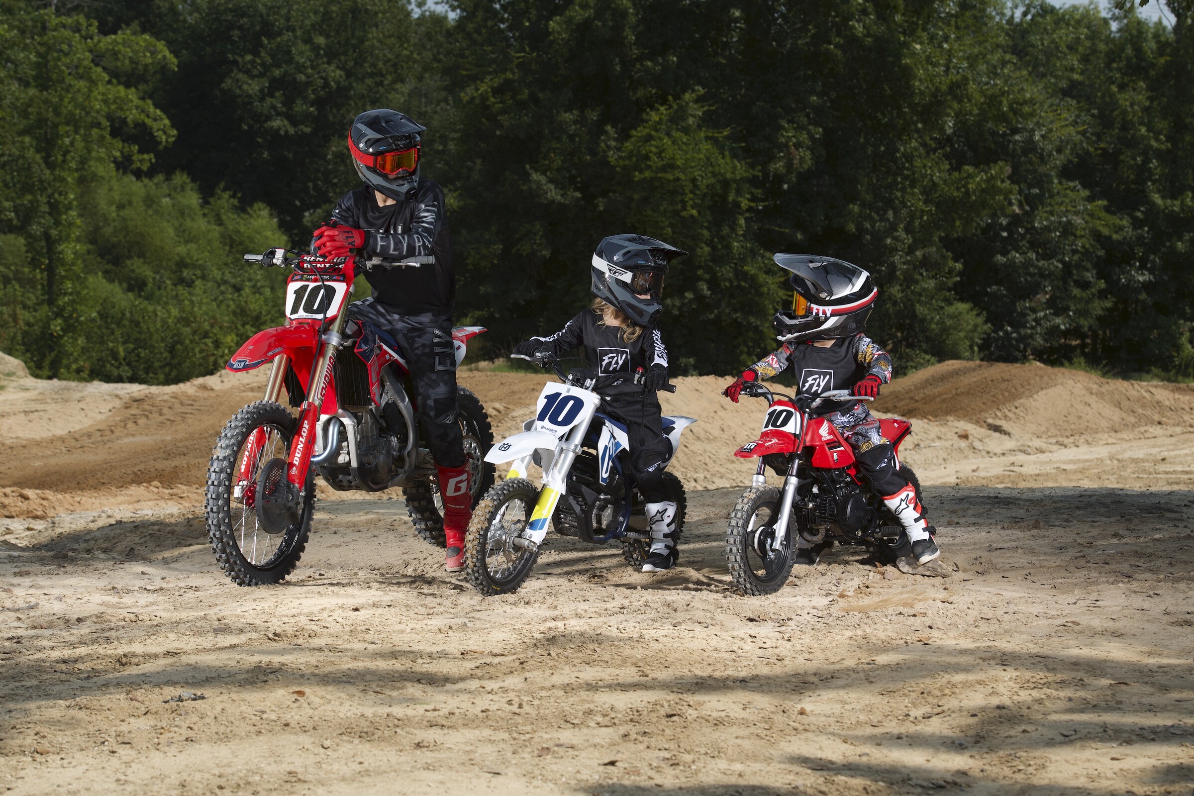 Brayton with his children Parker and Beckham.