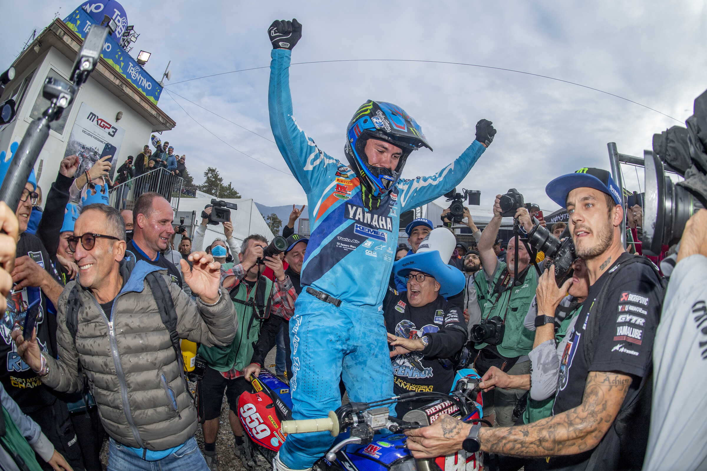 Maxime Renaux celebrates his overall win and 2021 MX2 title at the 16th round.