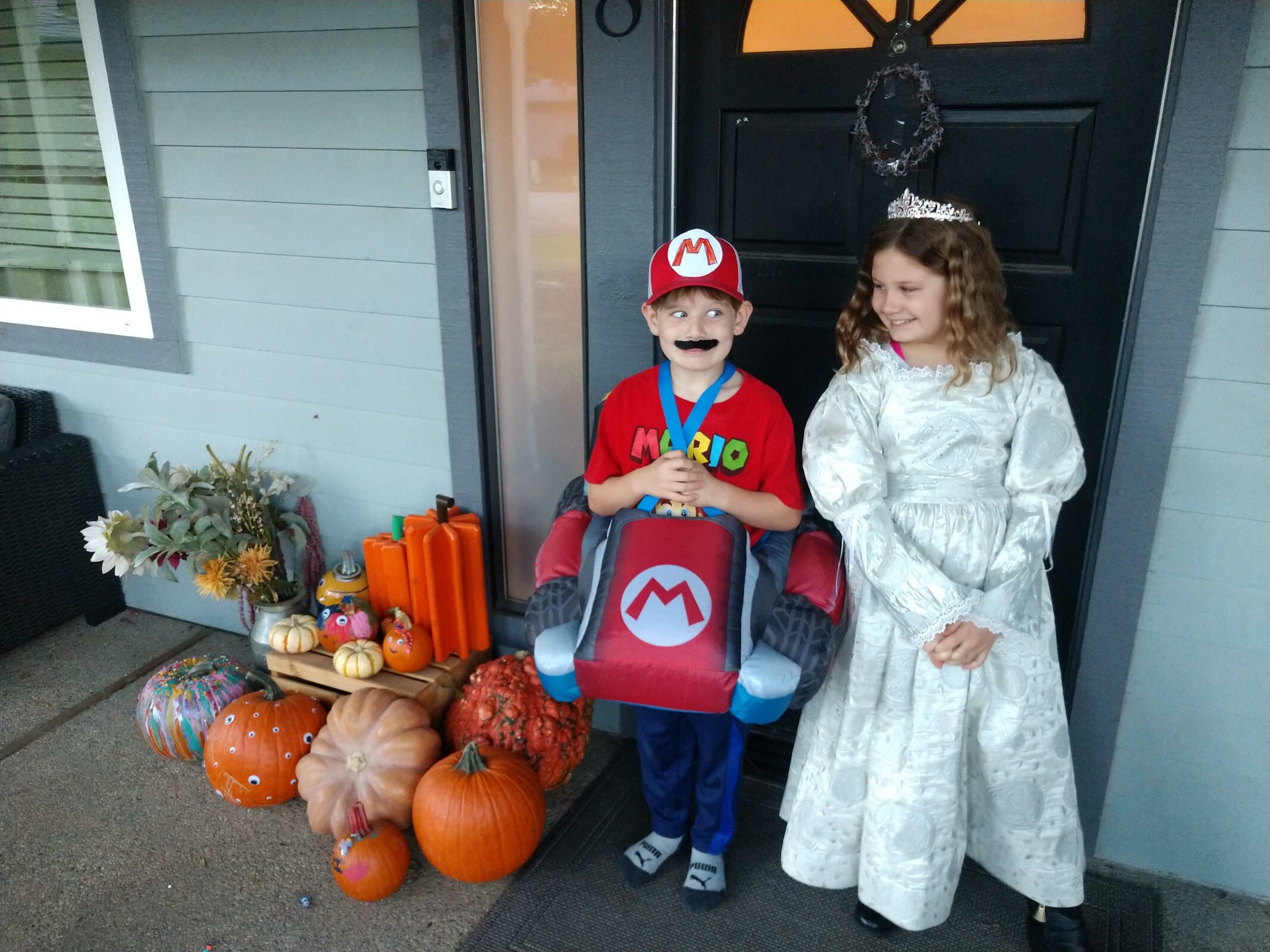 Calvin and Chloe Hansel.