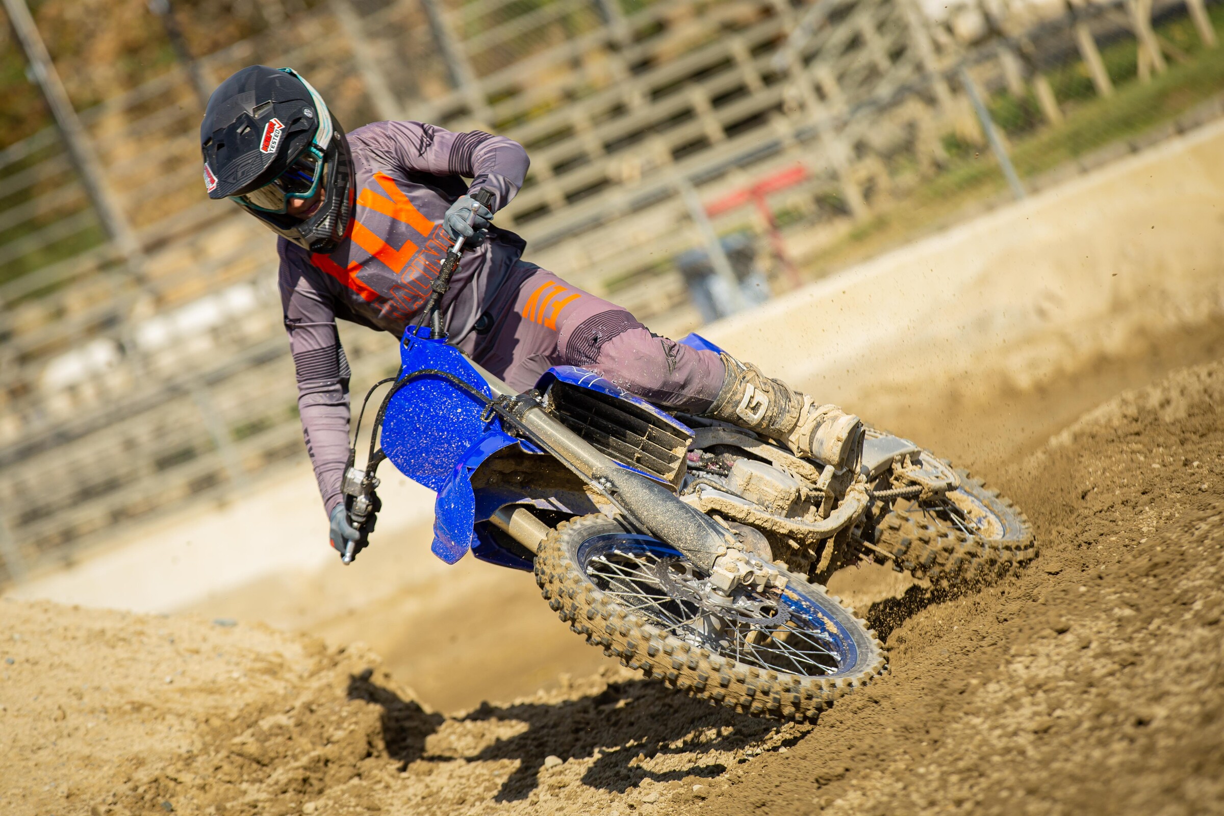 Leum Oehlhof in action on the 2022 Yamaha YZ125.