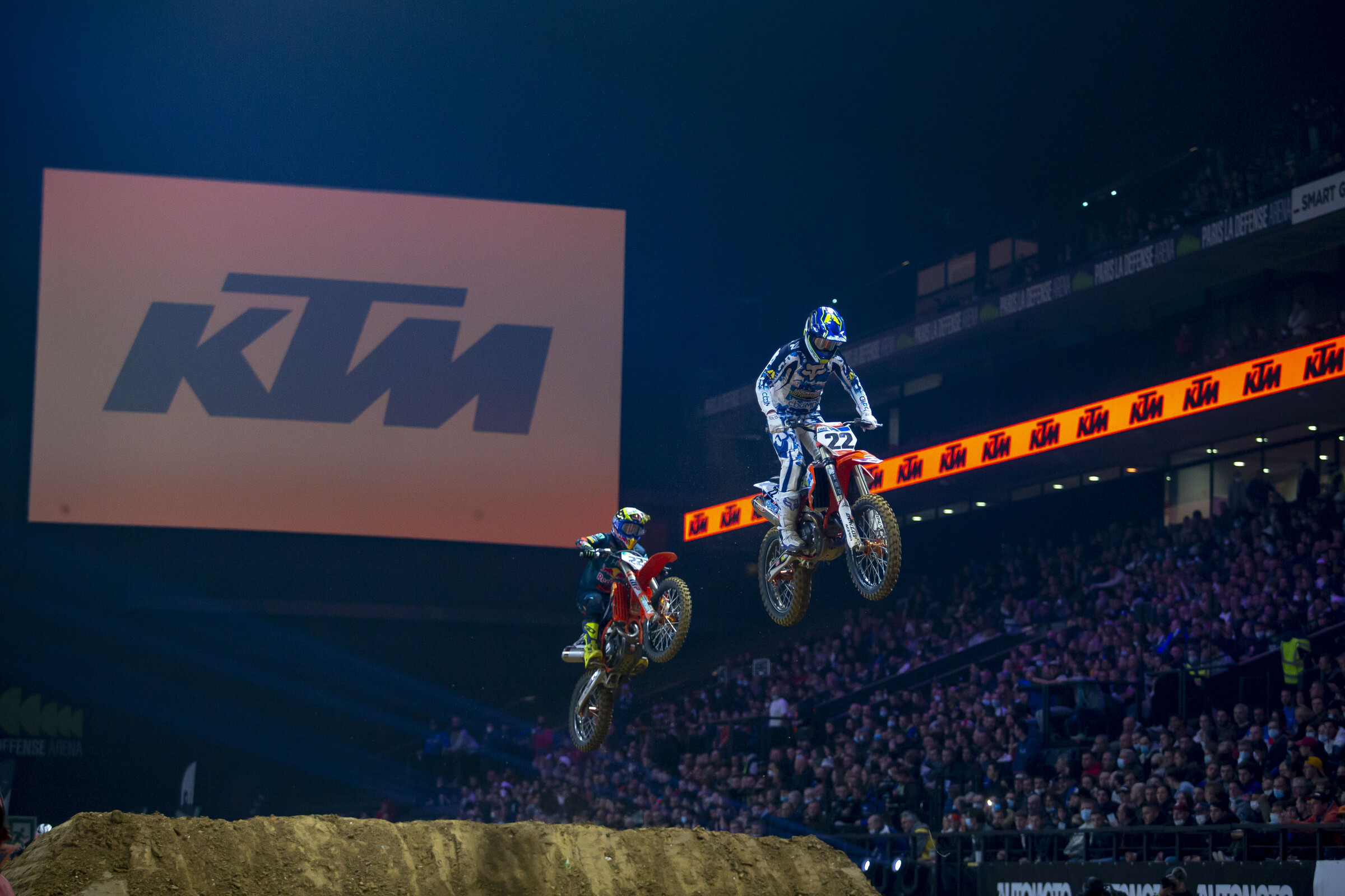 Reed and Cairoli in 2021 battling at a supercross in Paris. Digest all that.