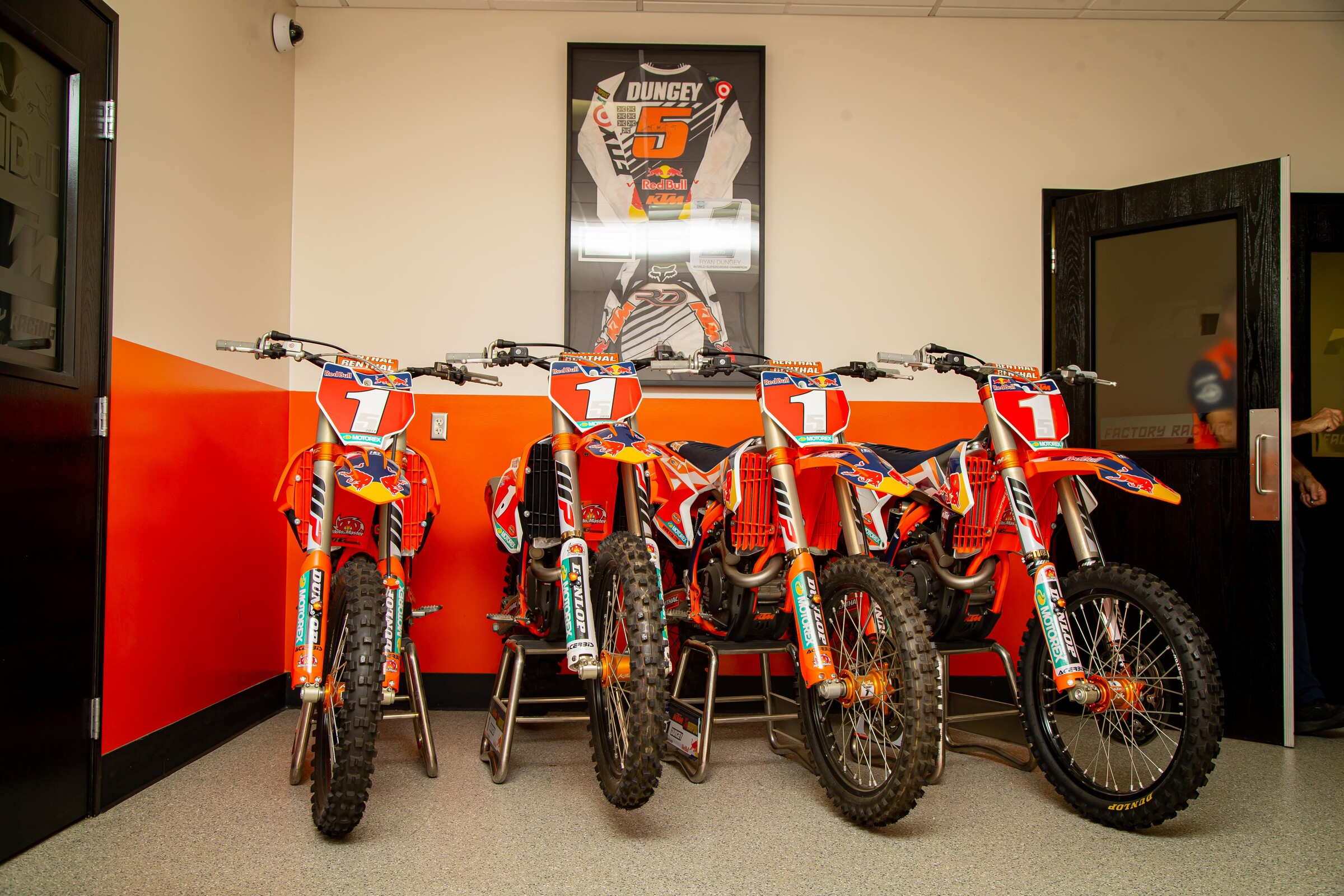 KTM-MISC-Dec22-Owens-AL5_2836