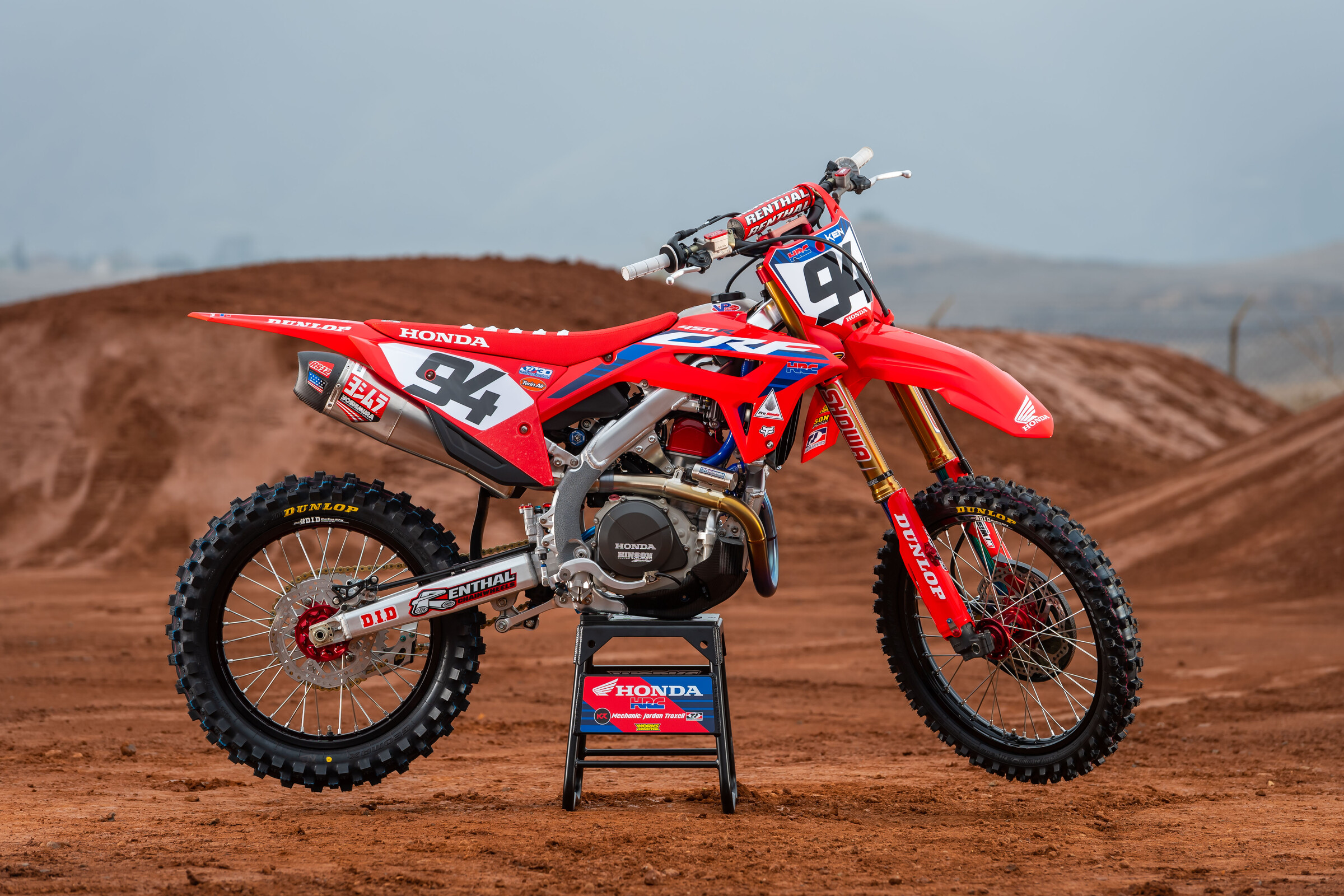 Ken Roczen's 2022 Honda CRF450R race machine.